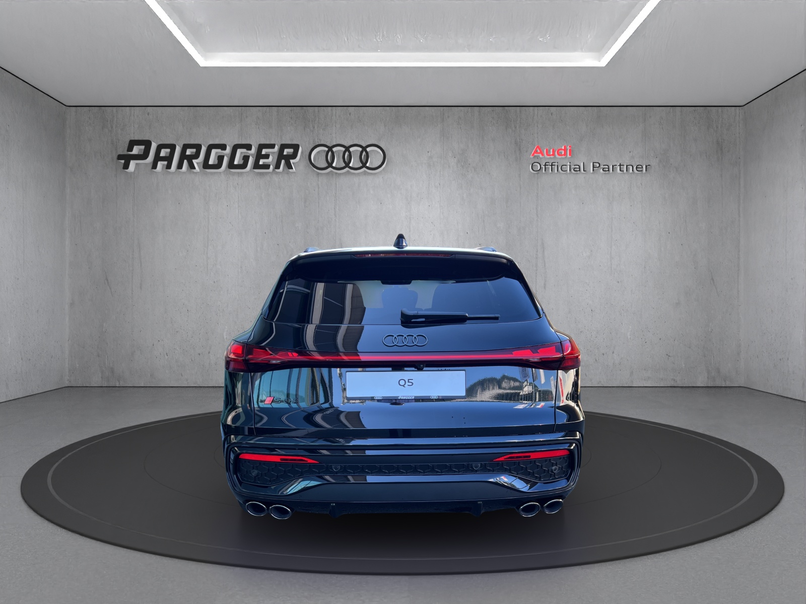 AUDI SQ5 TFSI quattro S-tronic-image-3