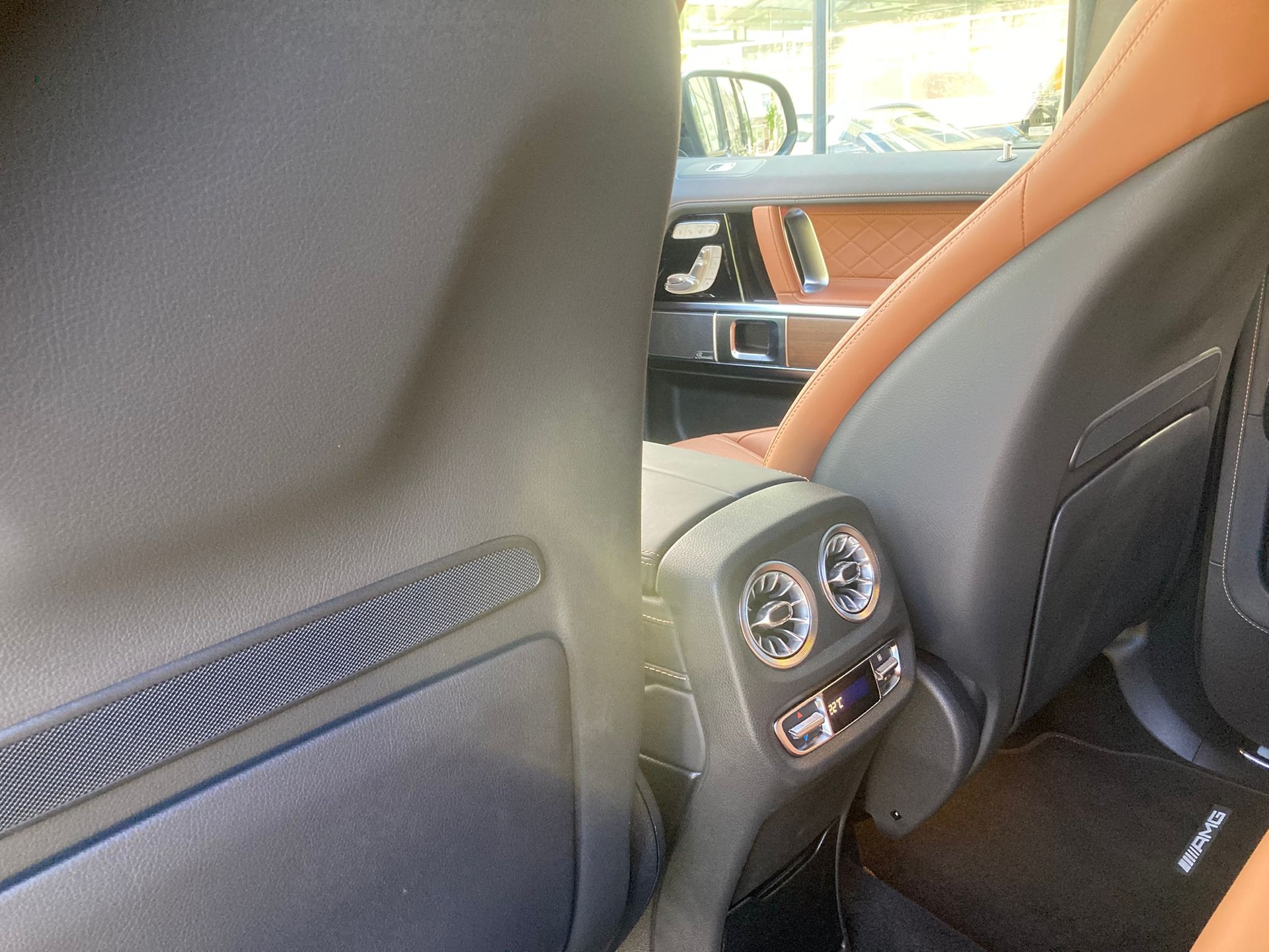 MERCEDES-BENZ G 400d AMG Line 9G-Tronic-image-22