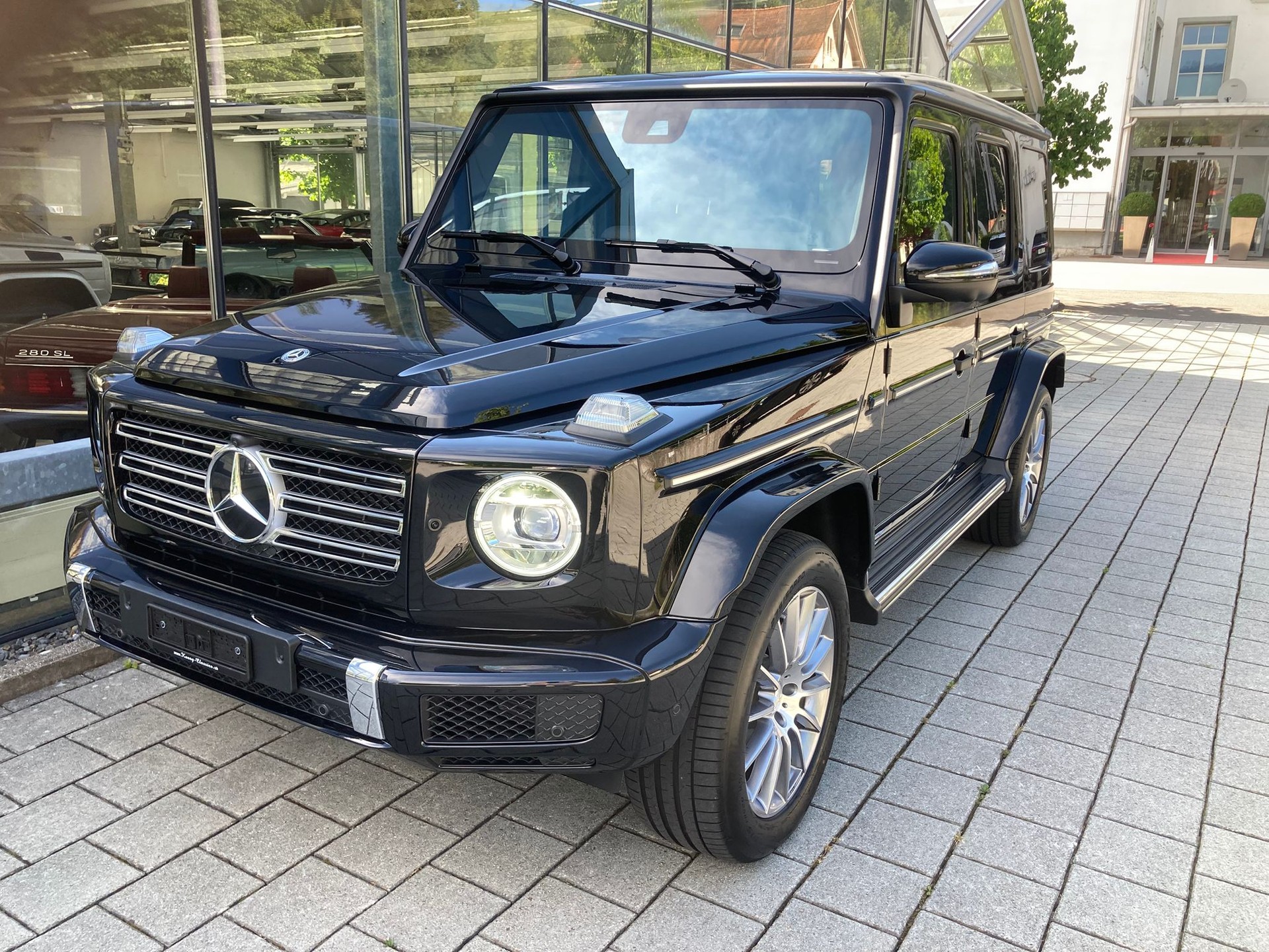 MERCEDES-BENZ G 400d AMG Line 9G-Tronic-image-0