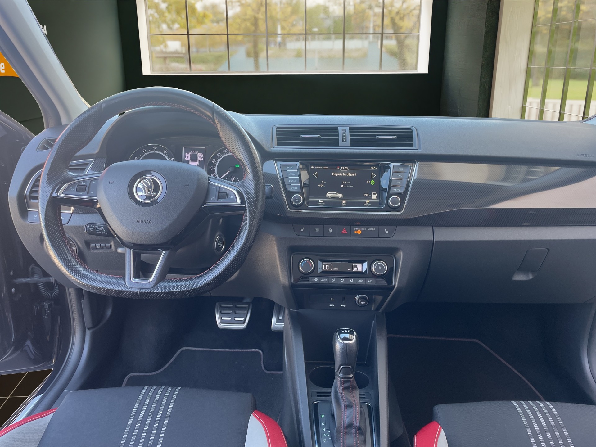SKODA Fabia 1.0 TSI Monte Carlo DSG-image-10