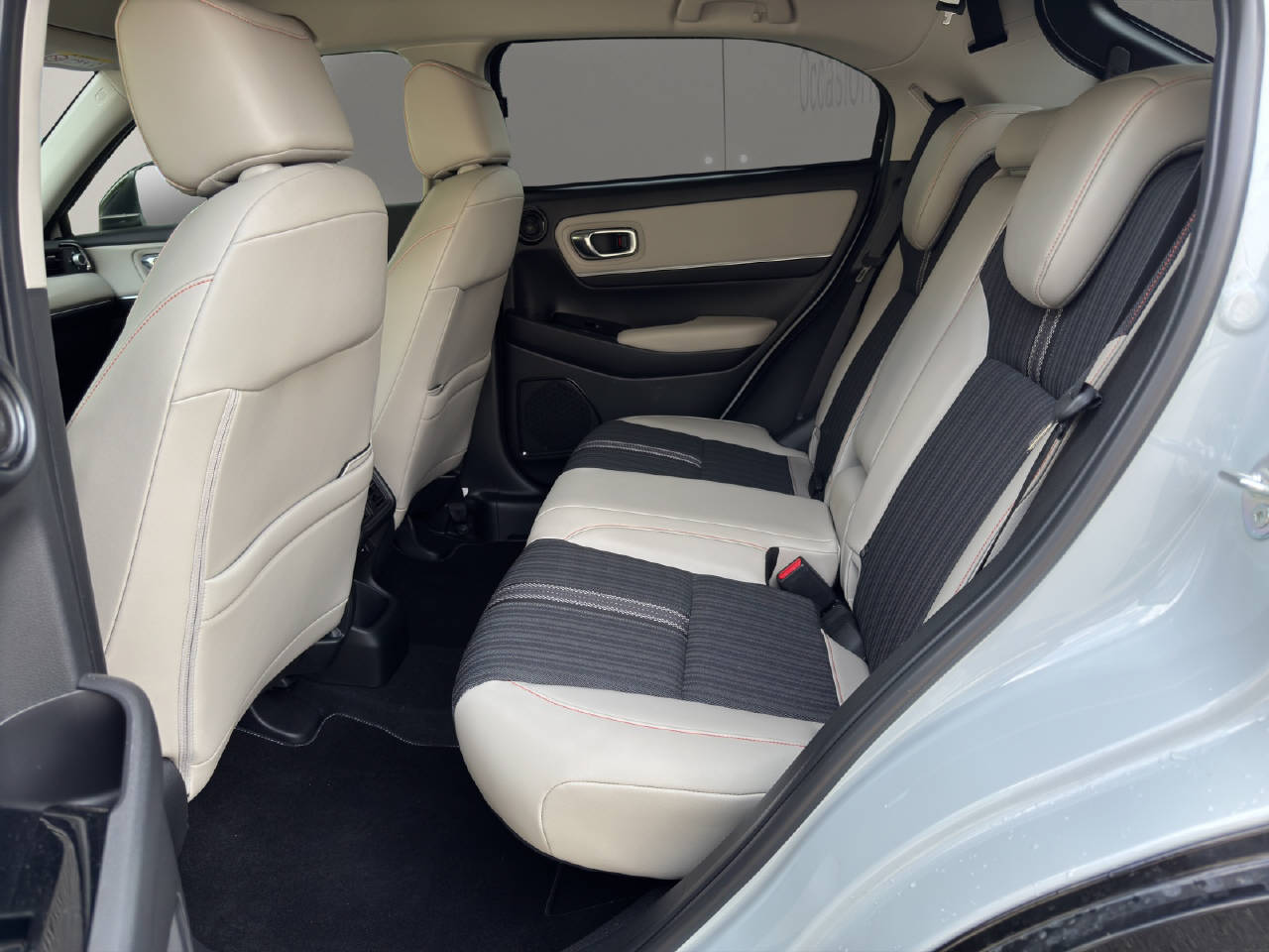 HONDA HR-V 1.5 i-MMD Advance Style-image-9