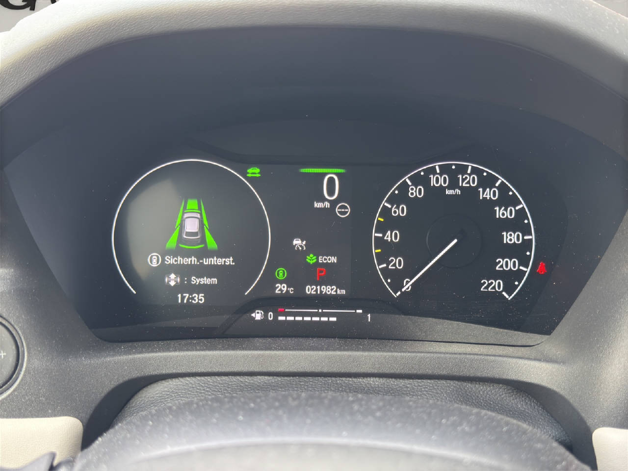 HONDA HR-V 1.5 i-MMD Advance Style-image-8