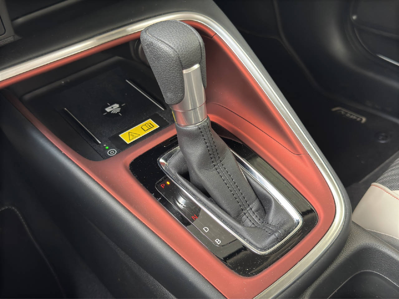 HONDA HR-V 1.5 i-MMD Advance Style-image-7