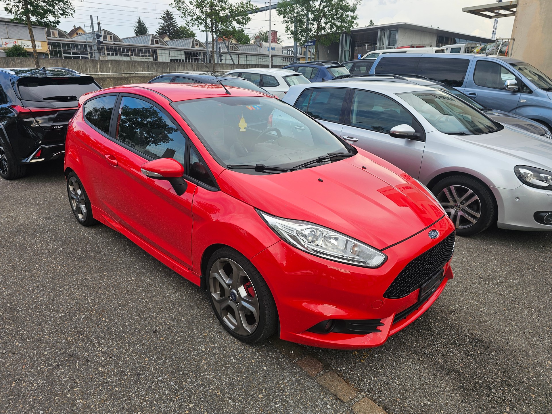 FORD Fiesta 1.6 SCTi ST-1-image-6