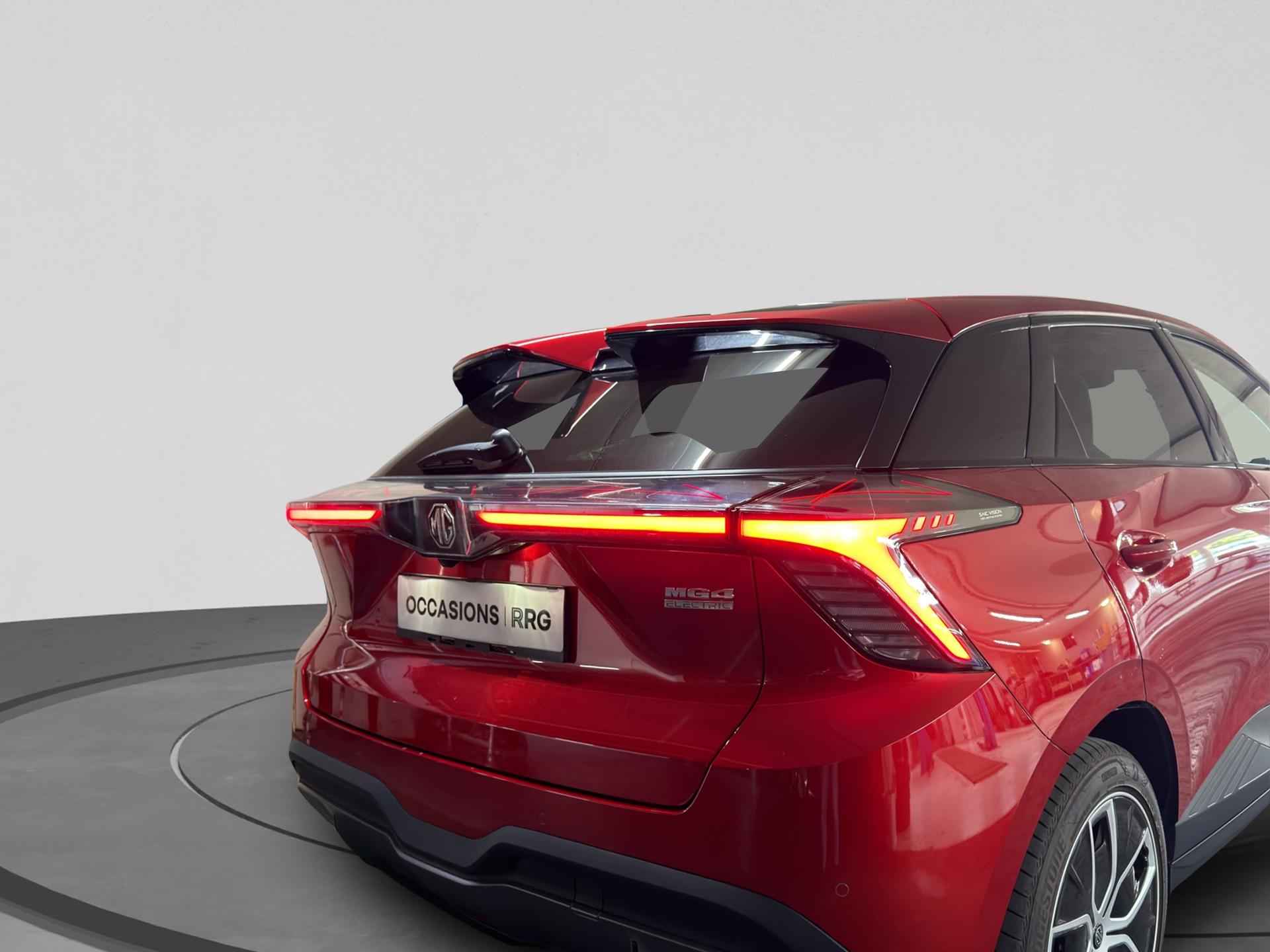MG 4 EV 77kWh Trophy-image-25