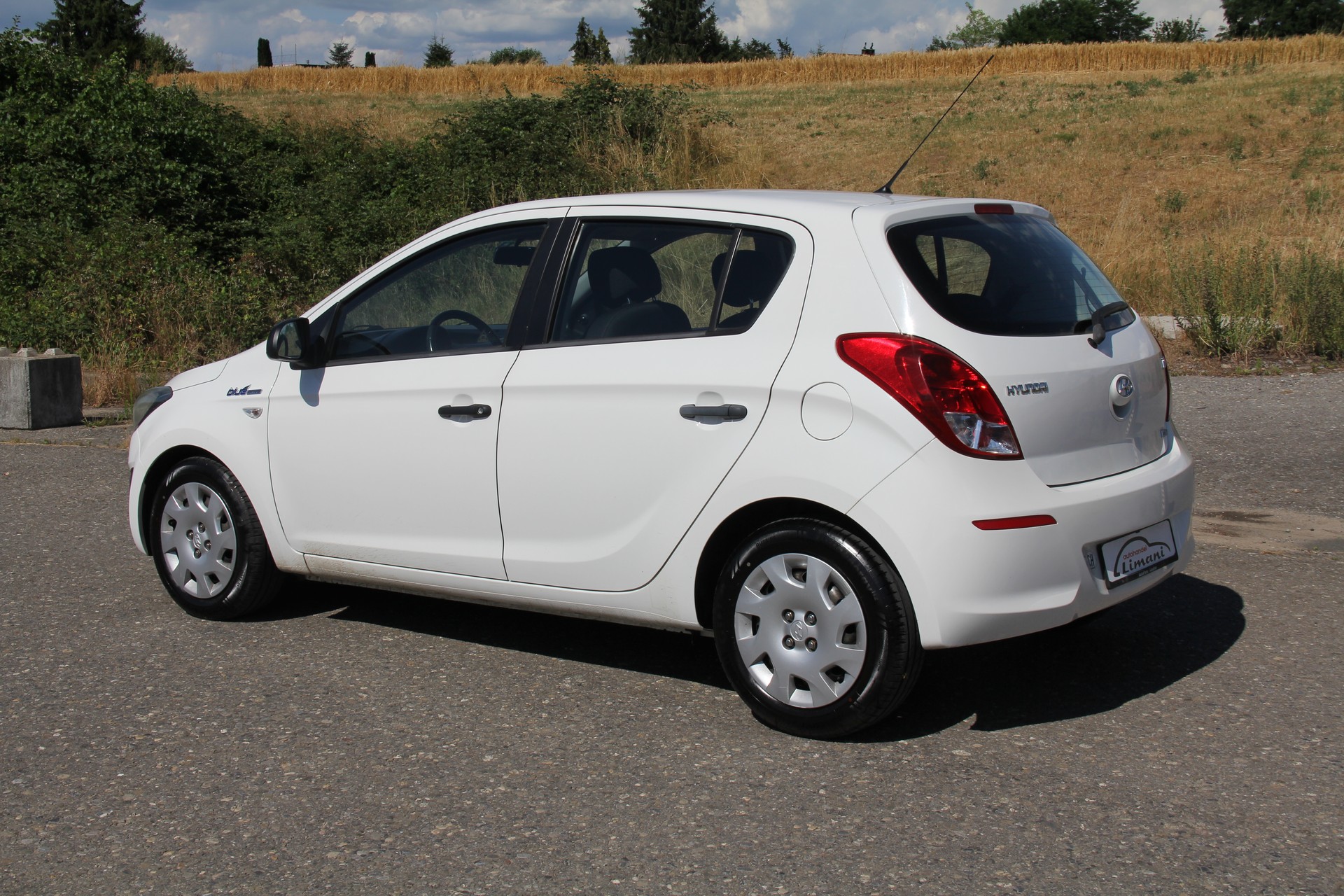 HYUNDAI i20 1.2 Comfort-image-6