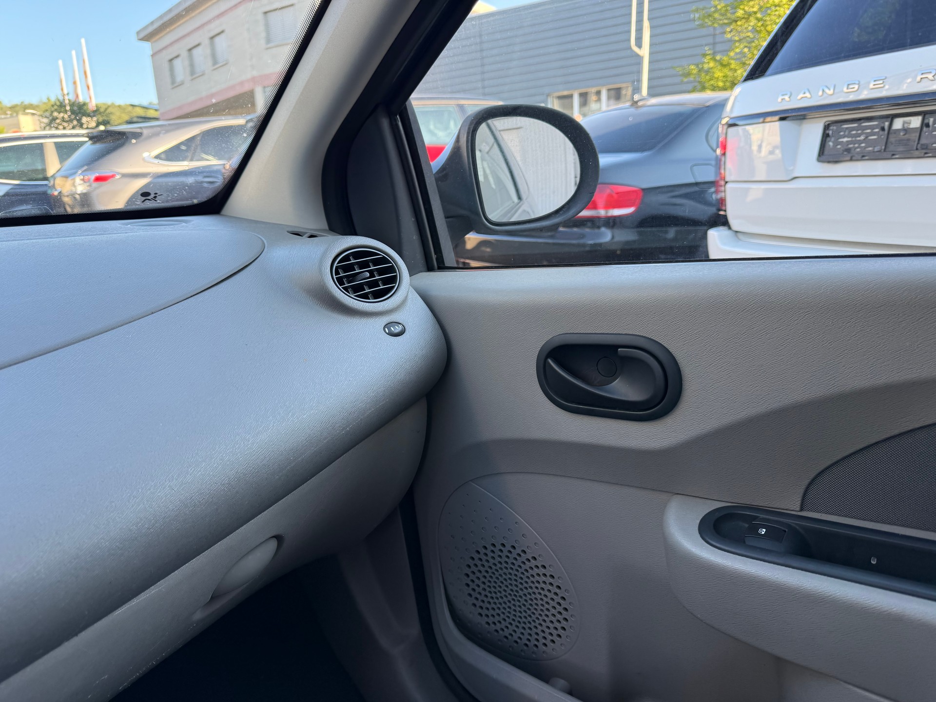 RENAULT Twingo 1.2 16V Expression-image-15