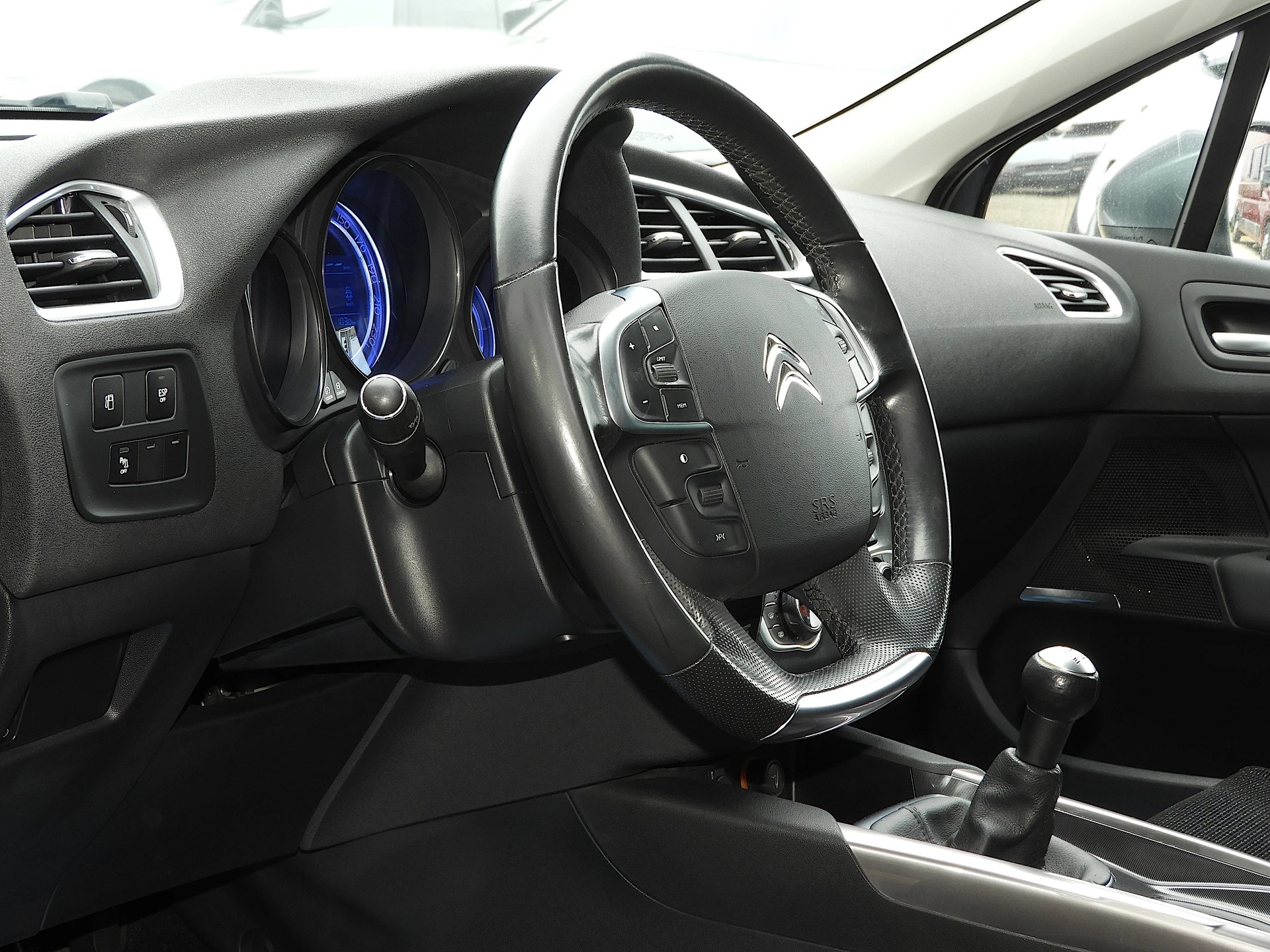 CITROEN C4 Berline 1.6 VTi Exclusive I MFK + Service 08.07.2026 I CH FZ I Sitzmassage I Bluetooth I Tempomat I 8-fach-image-8