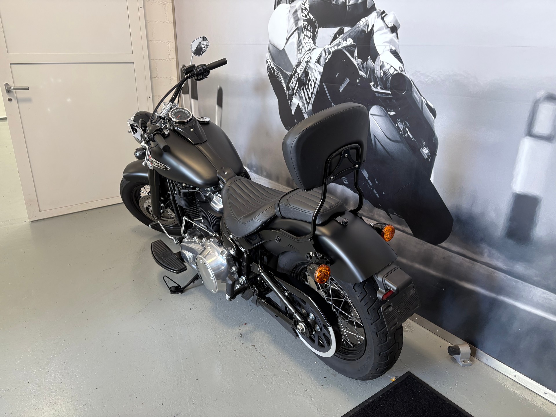 HARLEY-DAVIDSON FLSL Softail Slim 107 ABS-image-5