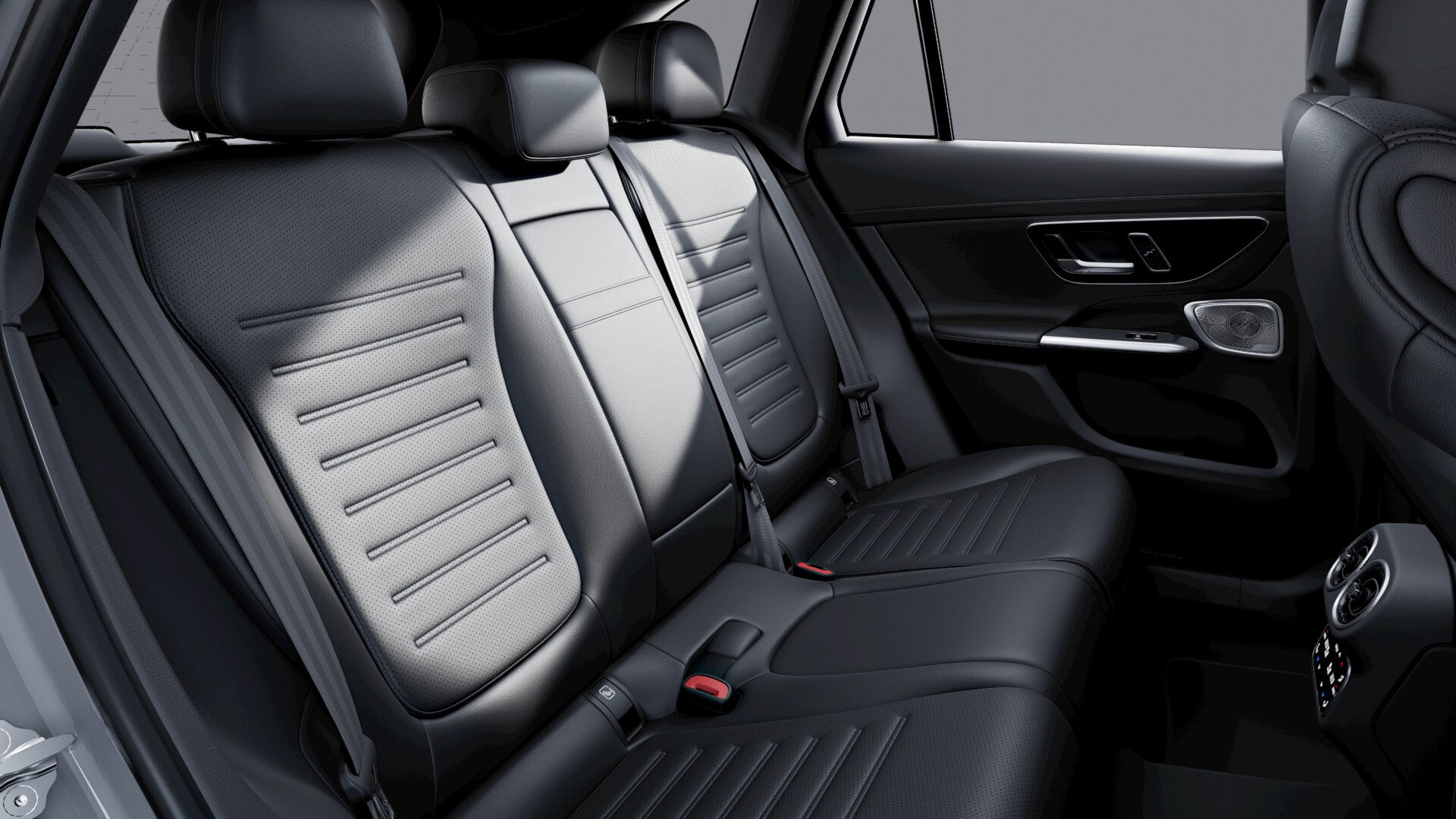 MERCEDES-BENZ GLC 220 d AMG Line 4MATIC-image-6