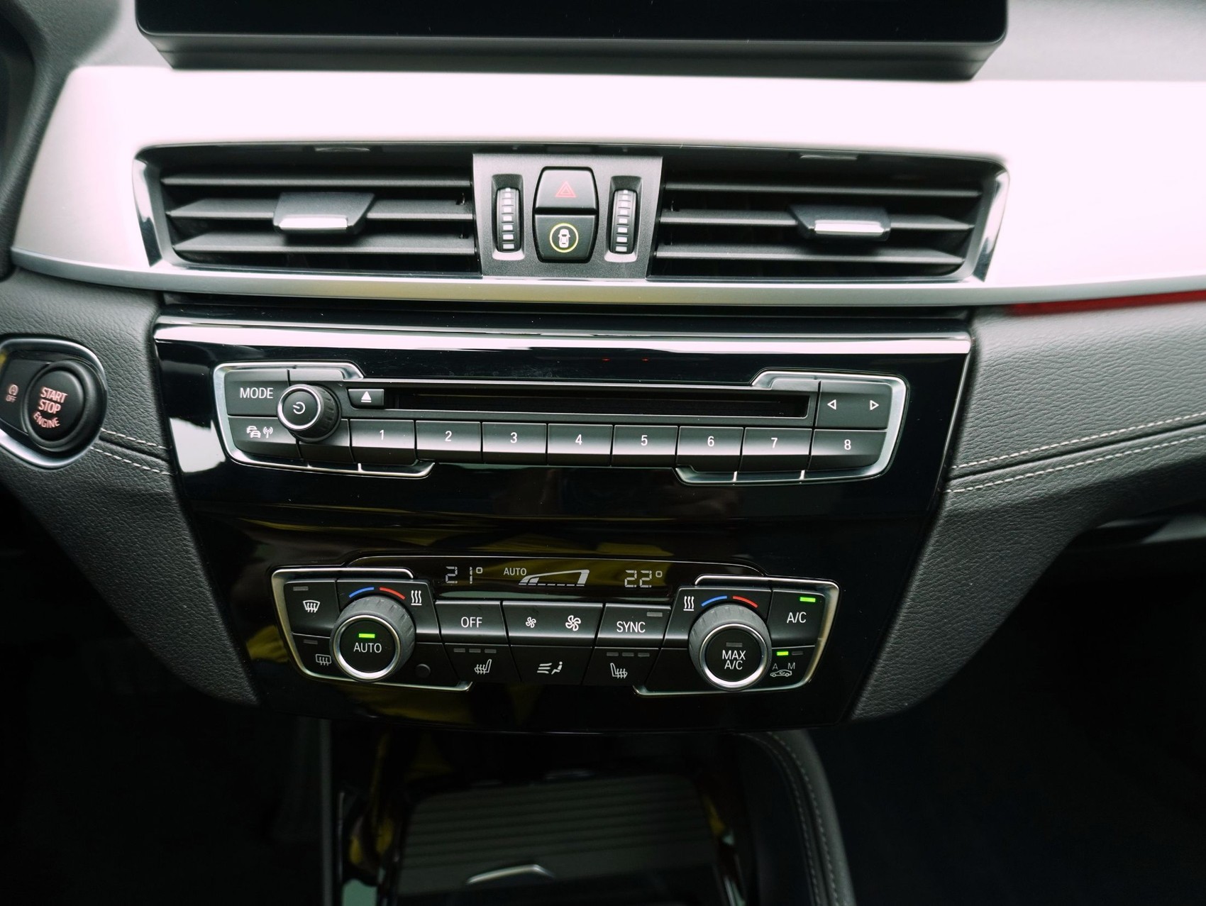 BMW X1 25i xDrive M Sport-image-15