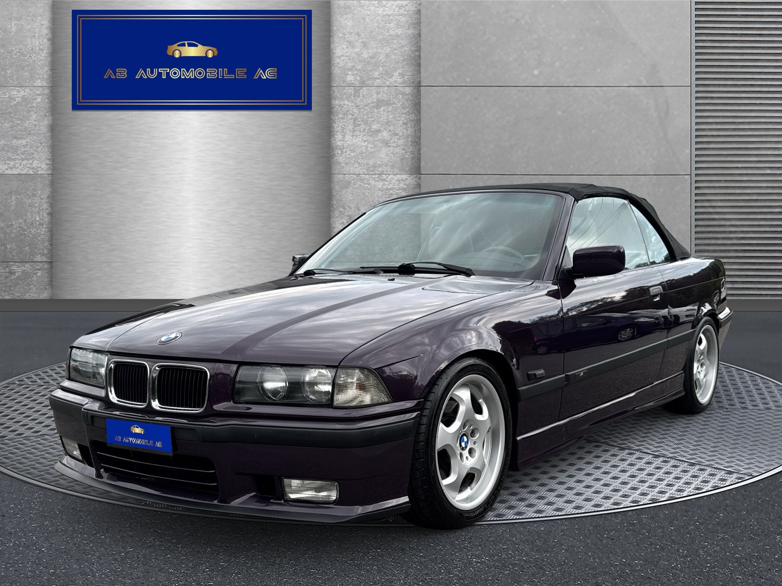BMW 328i Cabrio-image-0
