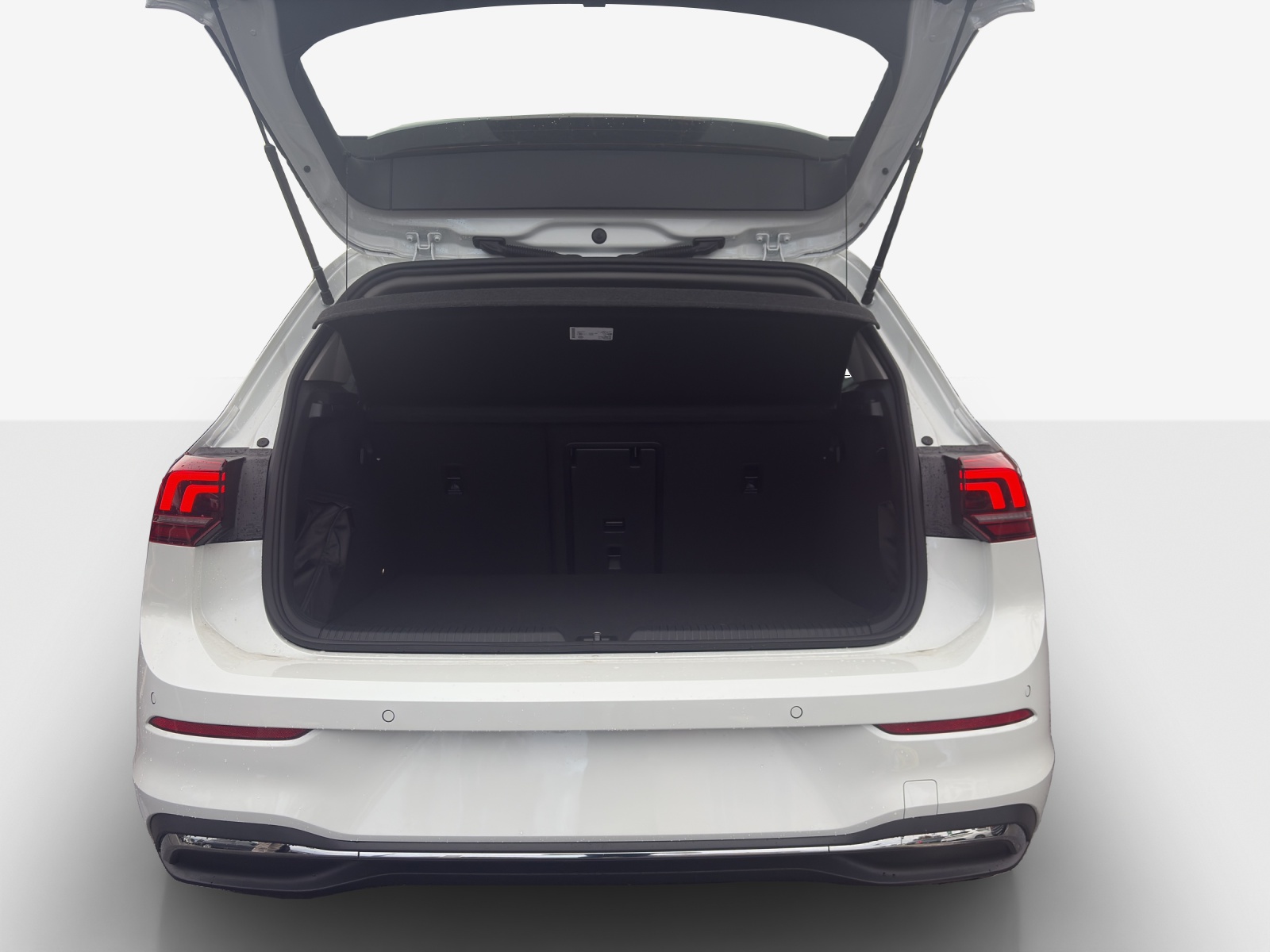 VW Golf 1.5 TSI PHEV Style-image-12