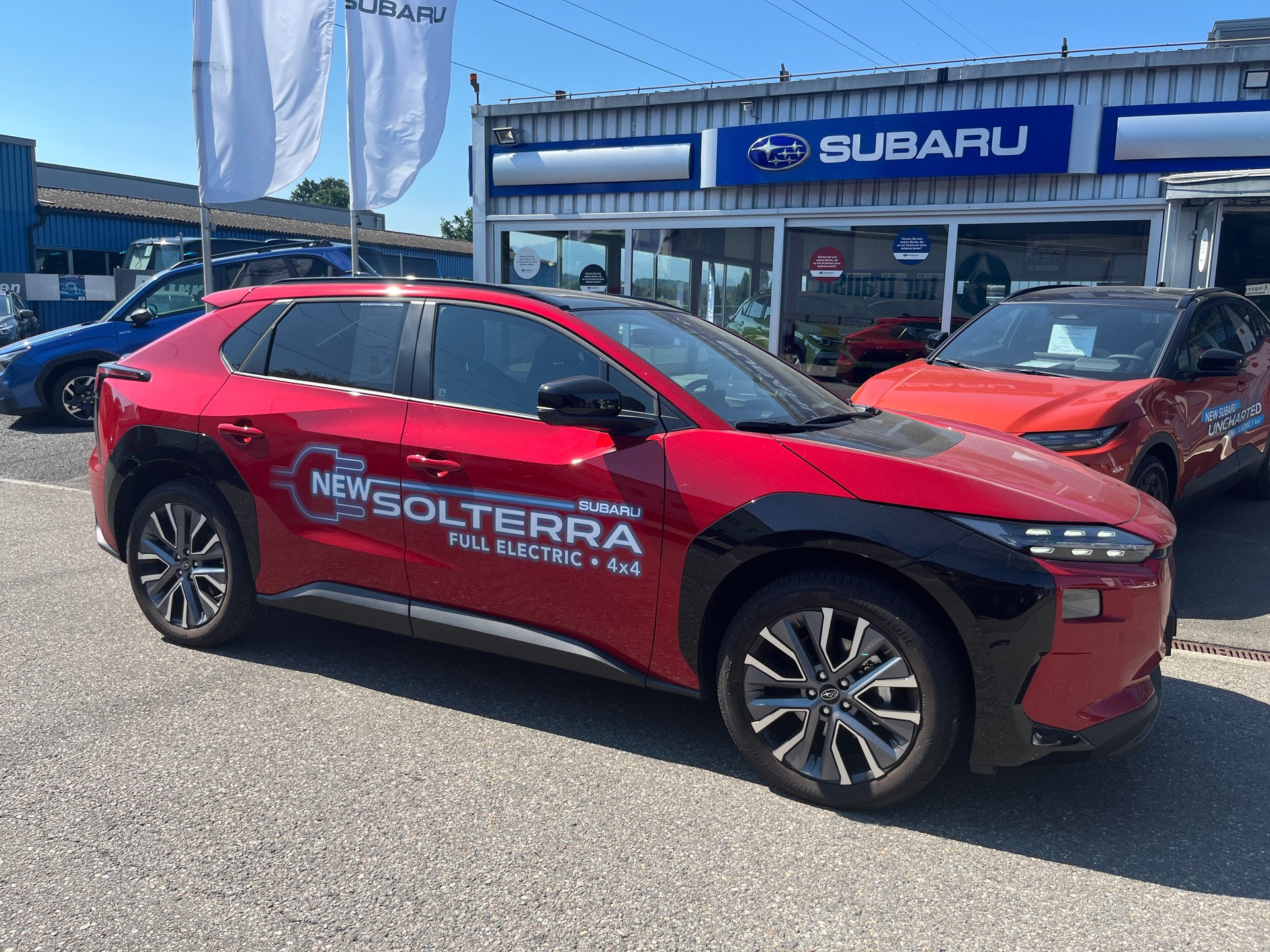 SUBARU Solterra eV Luxury AWD-image-1