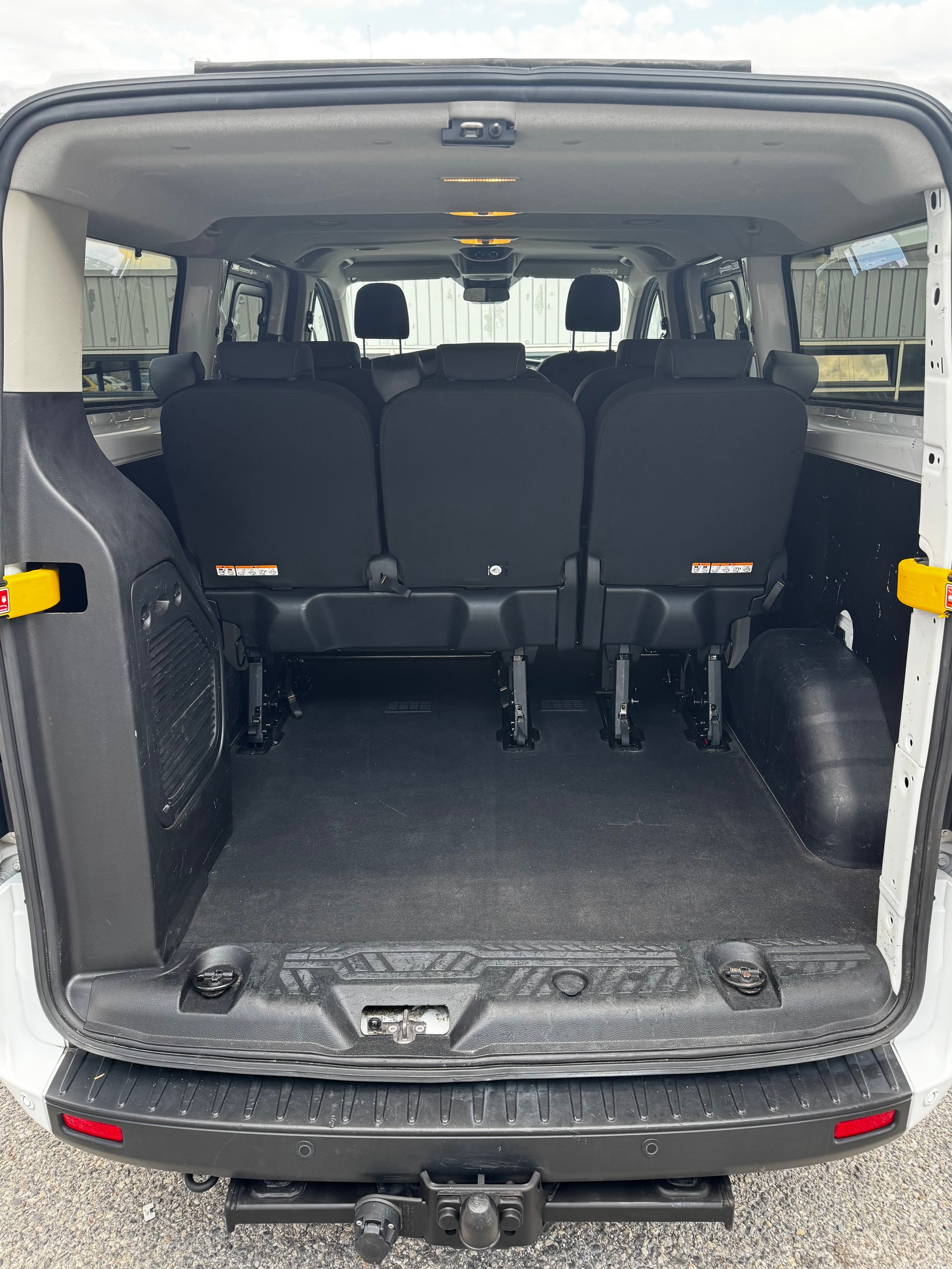 FORD Transit Custom 320 L2H1 Trend A-image-7