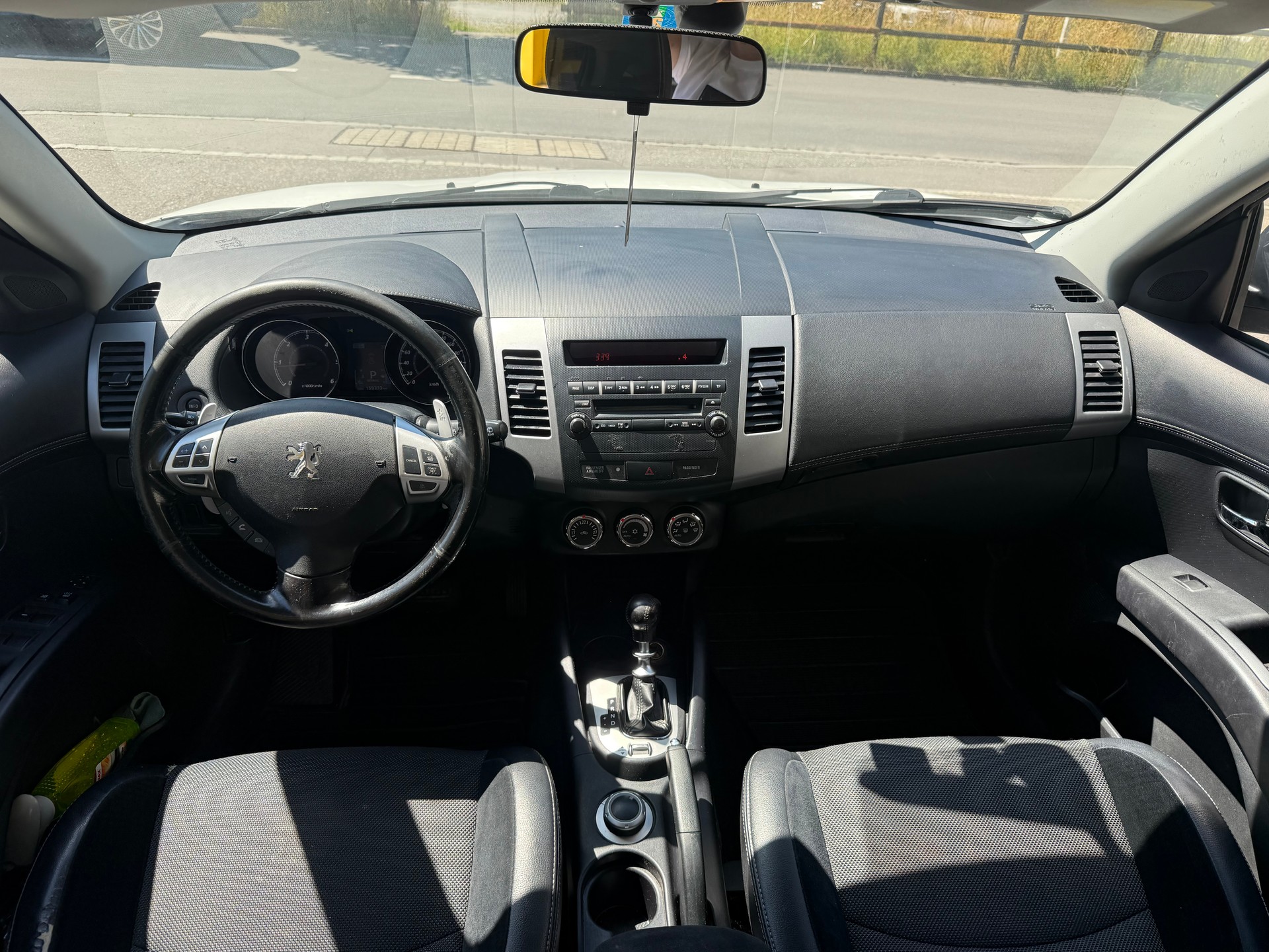 PEUGEOT 4007 2.2 HDi Dynamic DCS6-image-7
