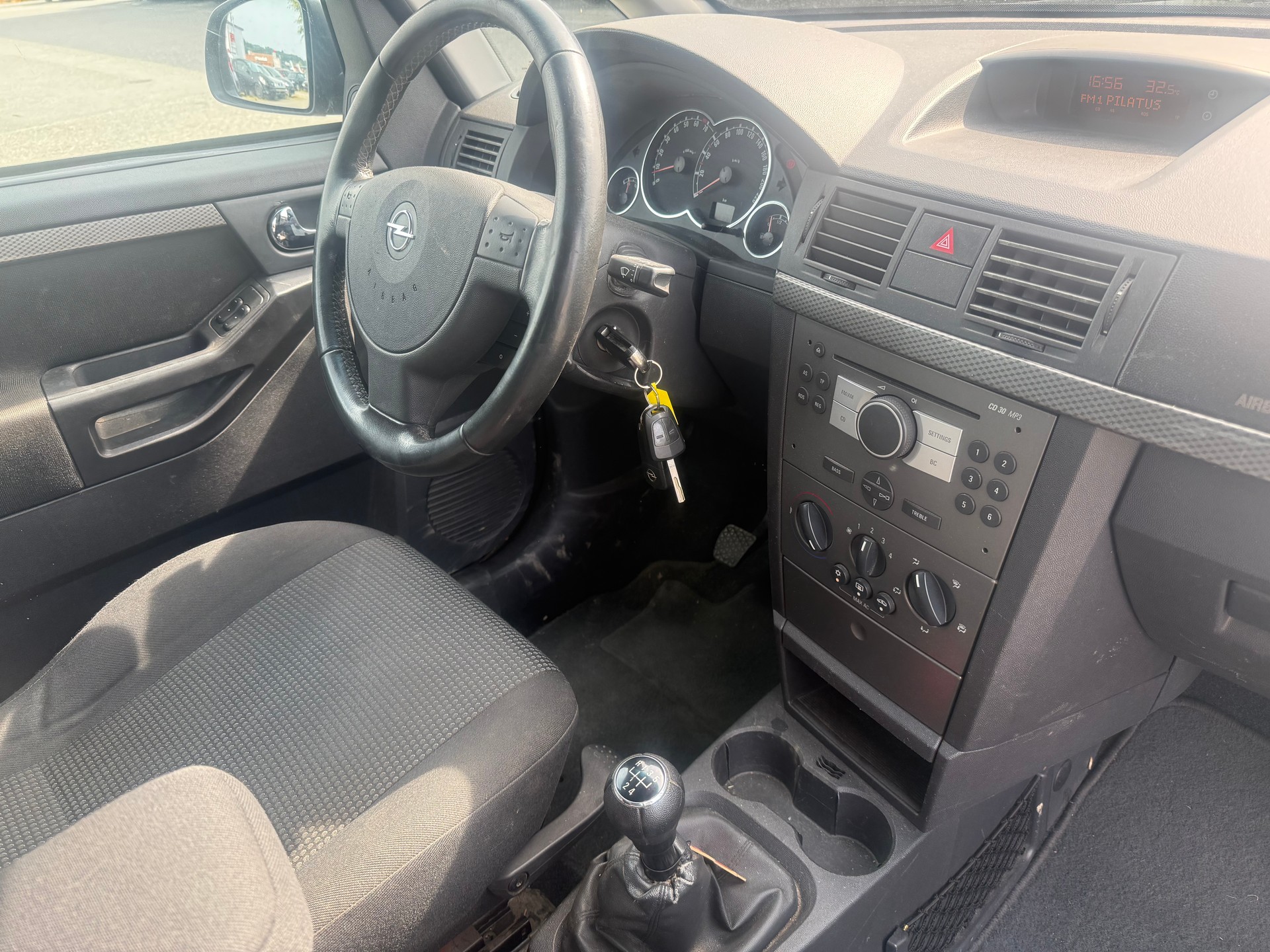 OPEL Meriva 1.6i-16 TP Cosmo-image-9