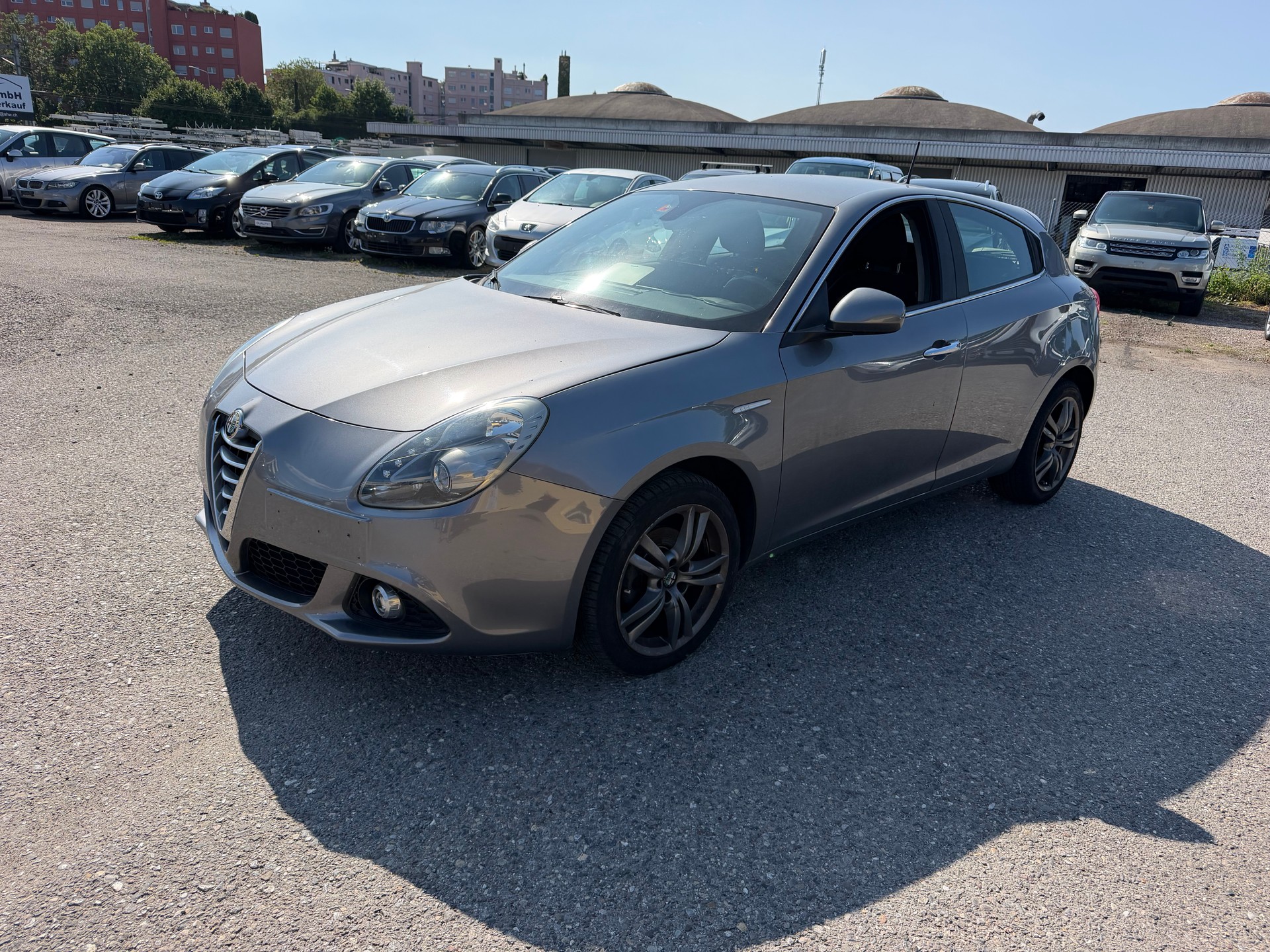 ALFA ROMEO Giulietta 2.0 JTDM Distinctive-image-0