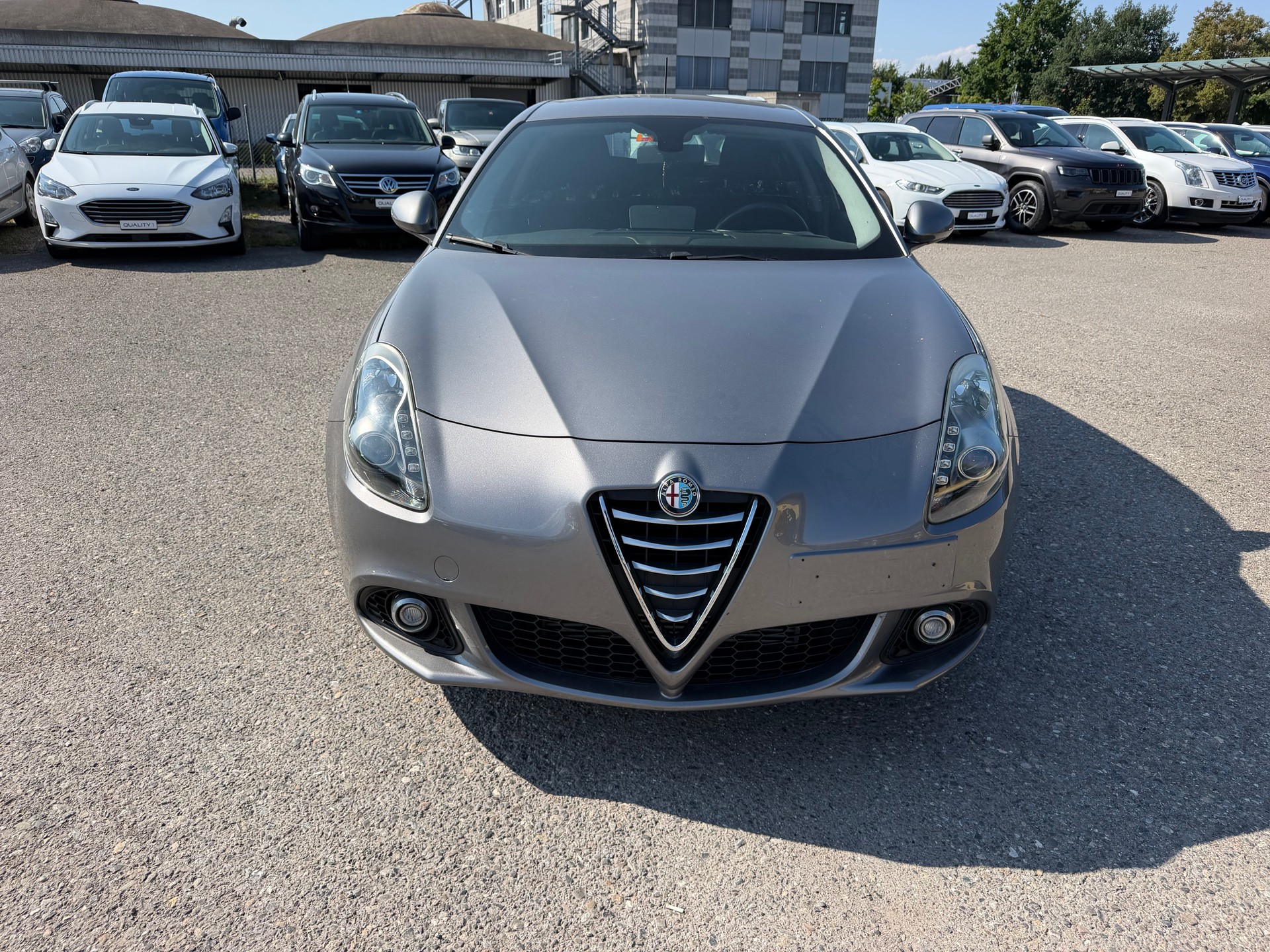 ALFA ROMEO Giulietta 2.0 JTDM Distinctive-image-1