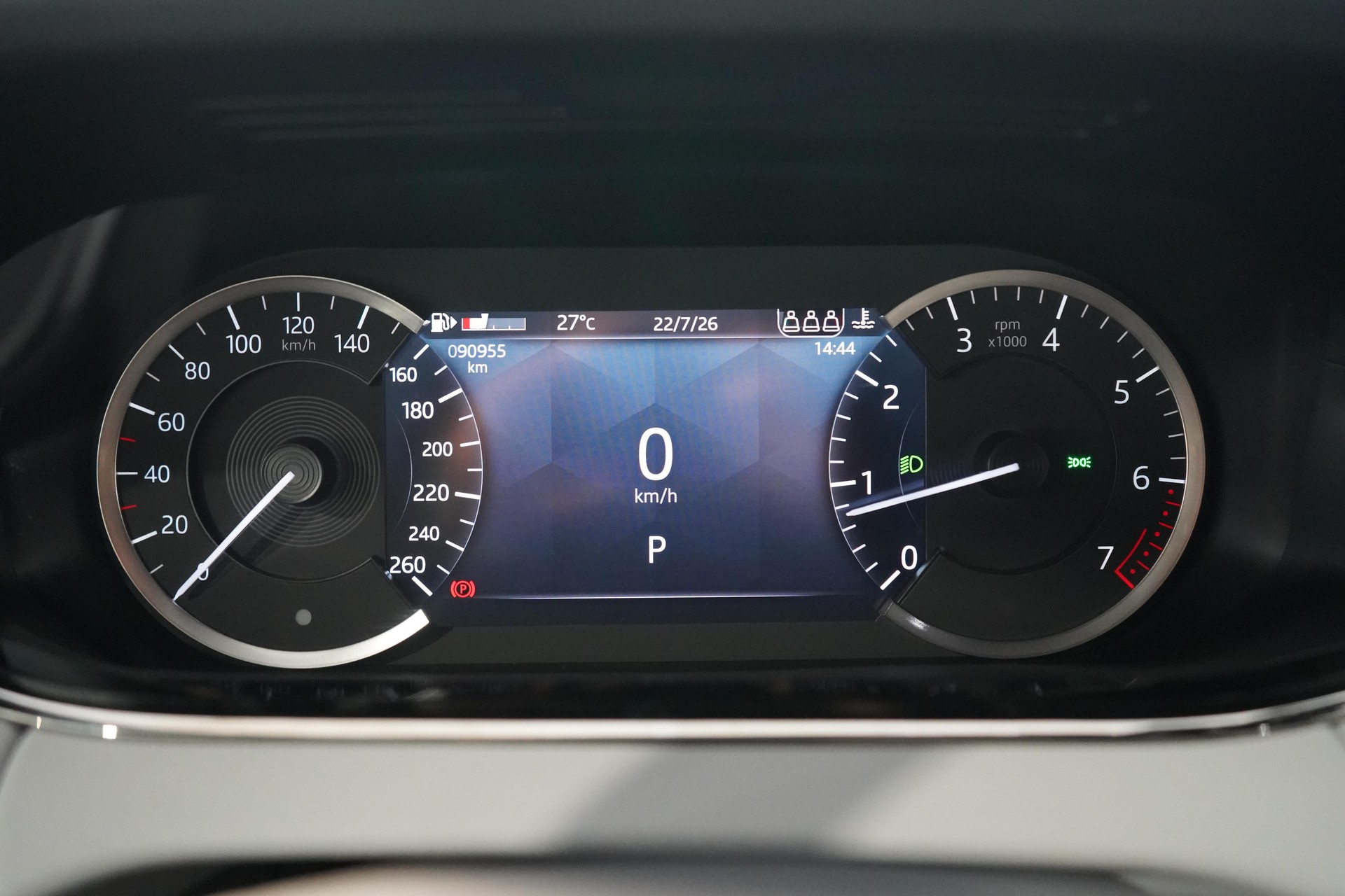 LAND ROVER Range Rover Evoque 2.0 T R-Dynamic SE-image-9