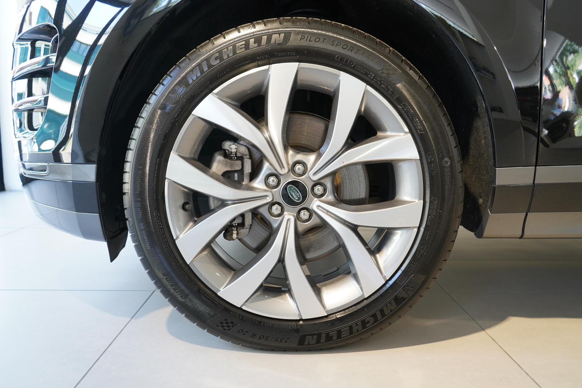 LAND ROVER Range Rover Evoque 2.0 T R-Dynamic SE-image-22