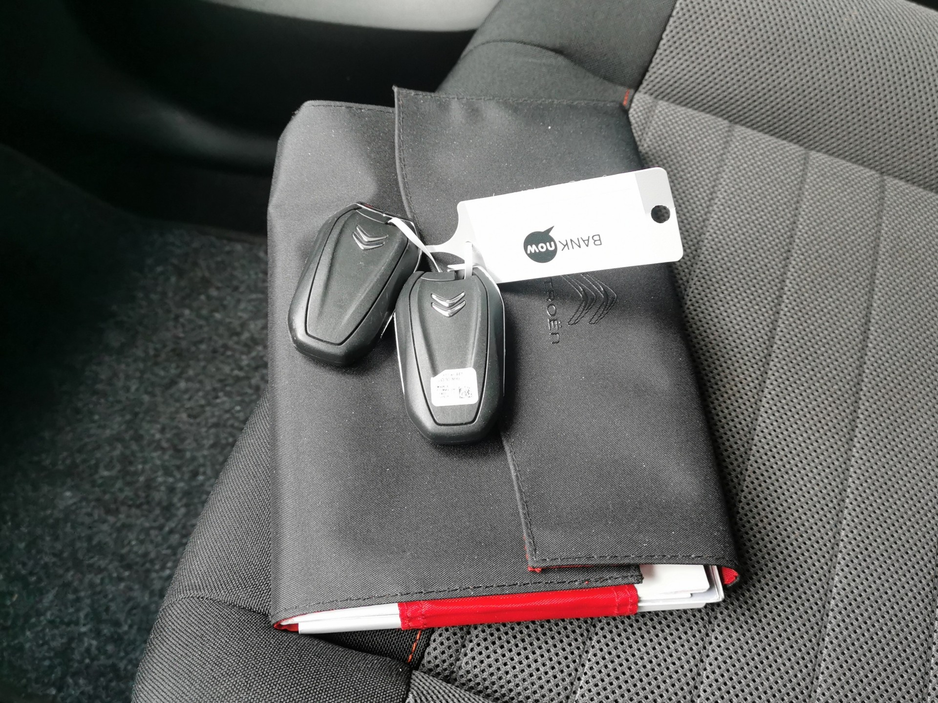 CITROEN C3 Aircross 1.6 BlueHD Shine-image-20
