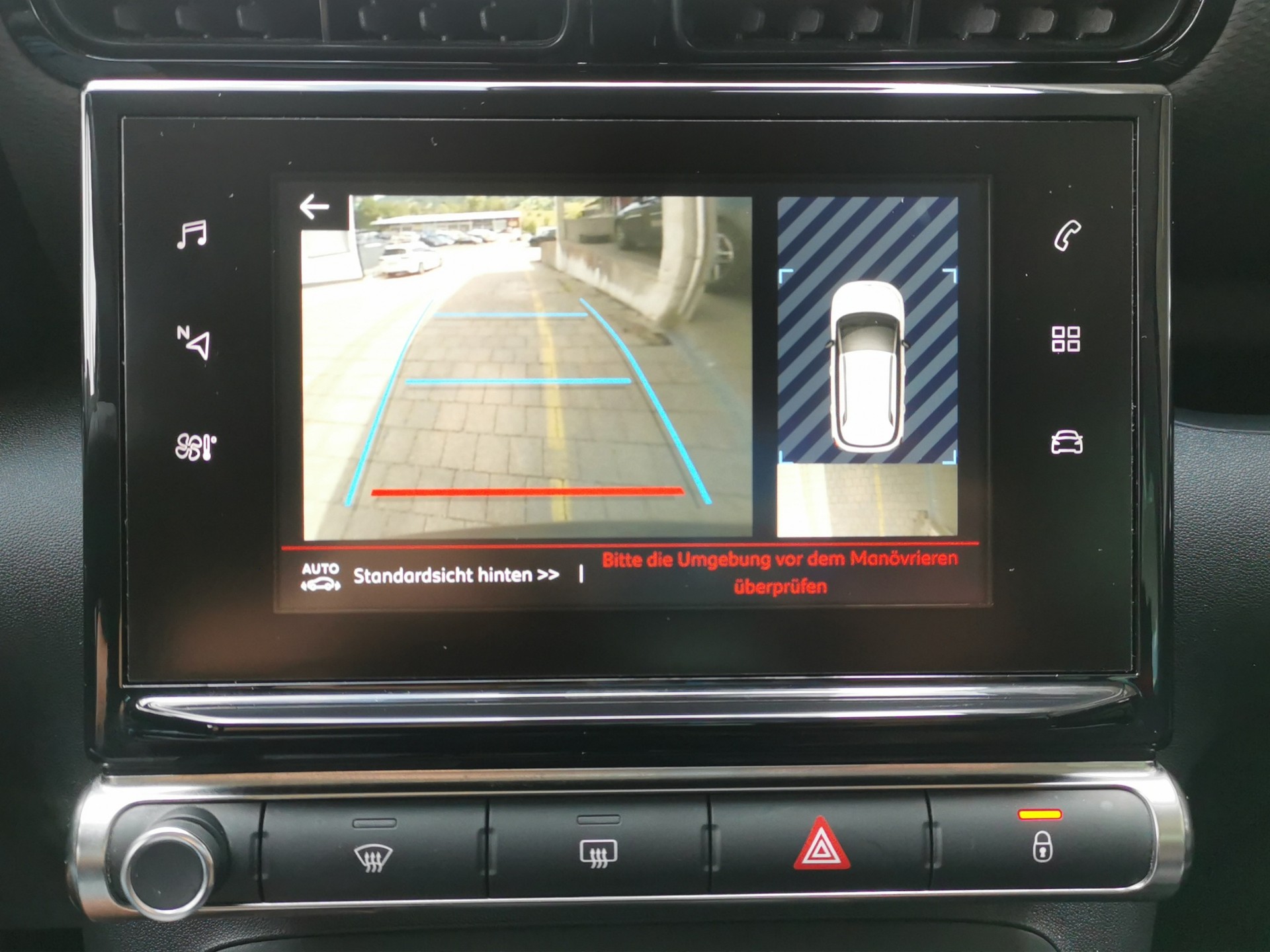 CITROEN C3 Aircross 1.6 BlueHD Shine-image-18