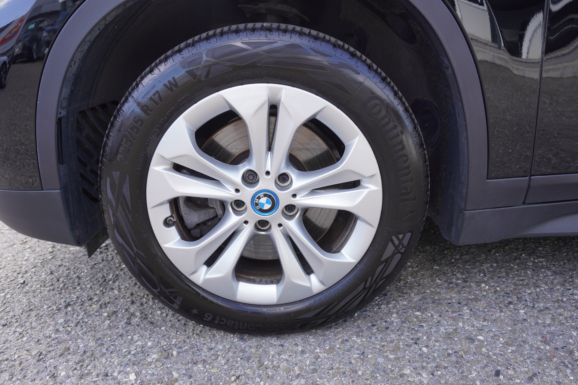 BMW X1 xDrive 20i Steptronic-image-8