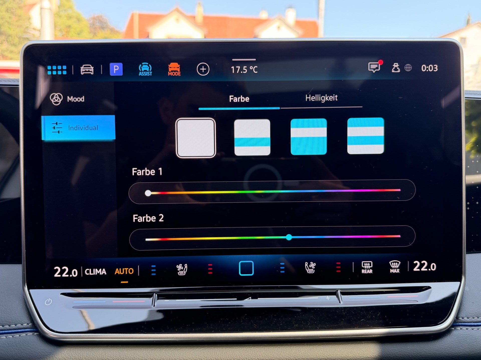 VW Tiguan 2.0 TSI DSG 4MOTION R-LINE *** PANORAMAGLASDACH & 360 GRAD KAMERA ***-image-22