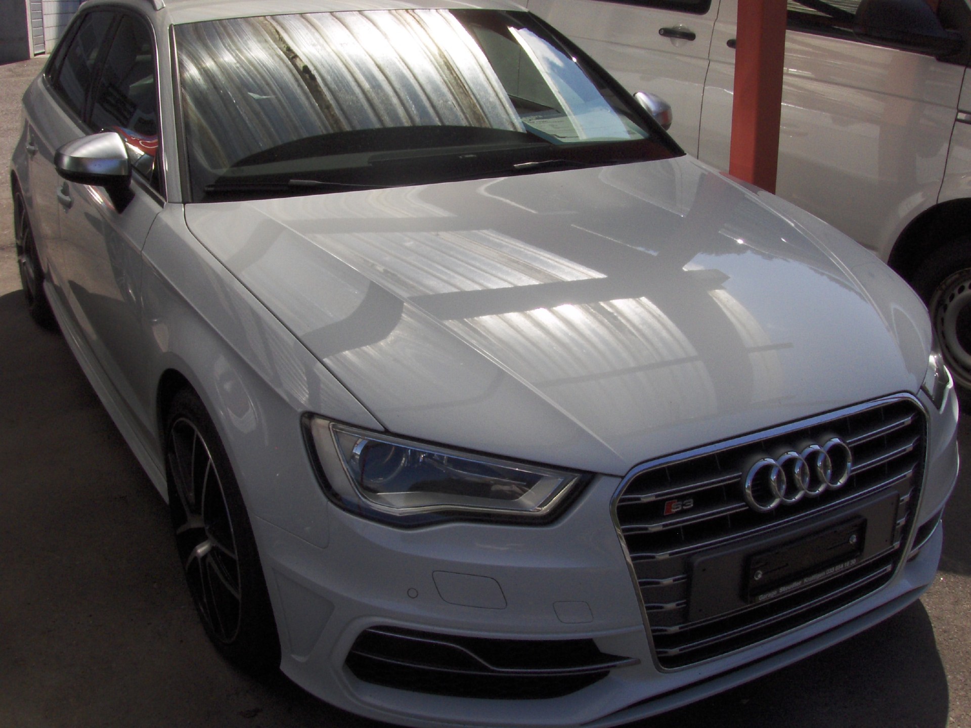 AUDI S3 Sportback 2.0 TFSI quattro-image-1