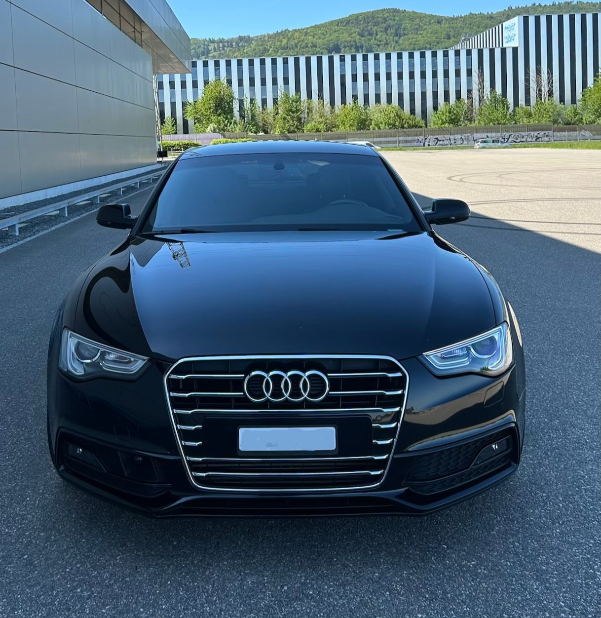 AUDI 2.0 TFSI 230 quattro S-Tronic-image-1