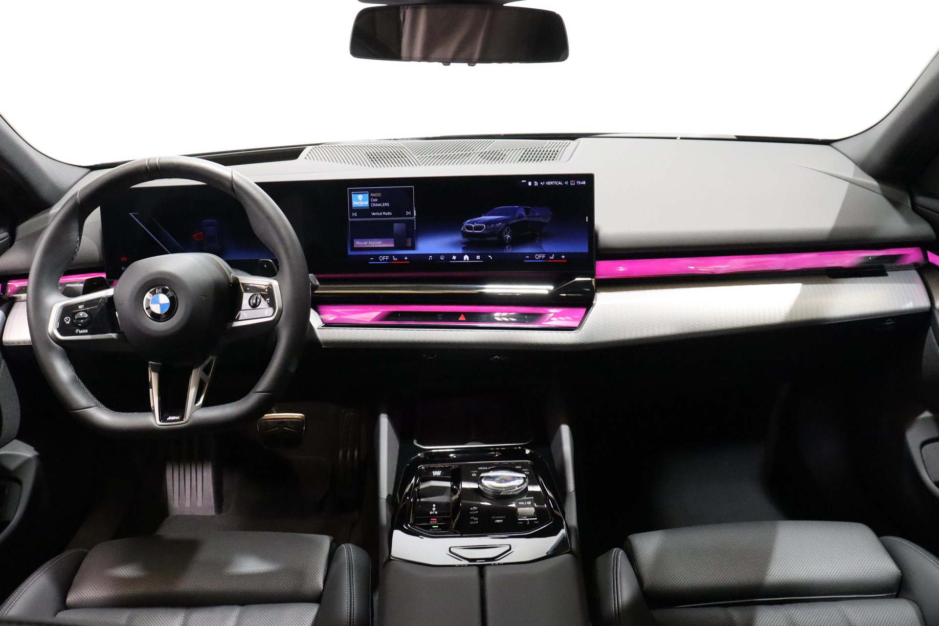 BMW 520d xDrive Touring-image-7