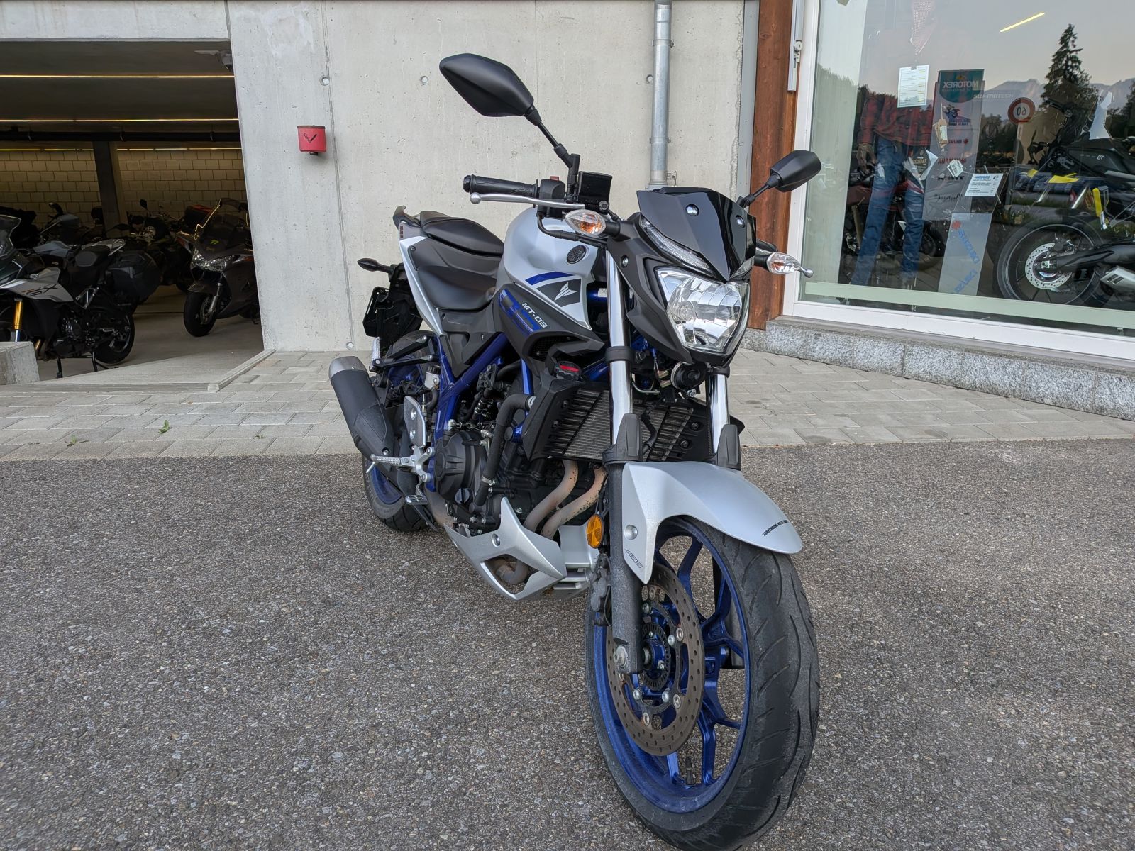 YAMAHA MT-03 ABS-image-1