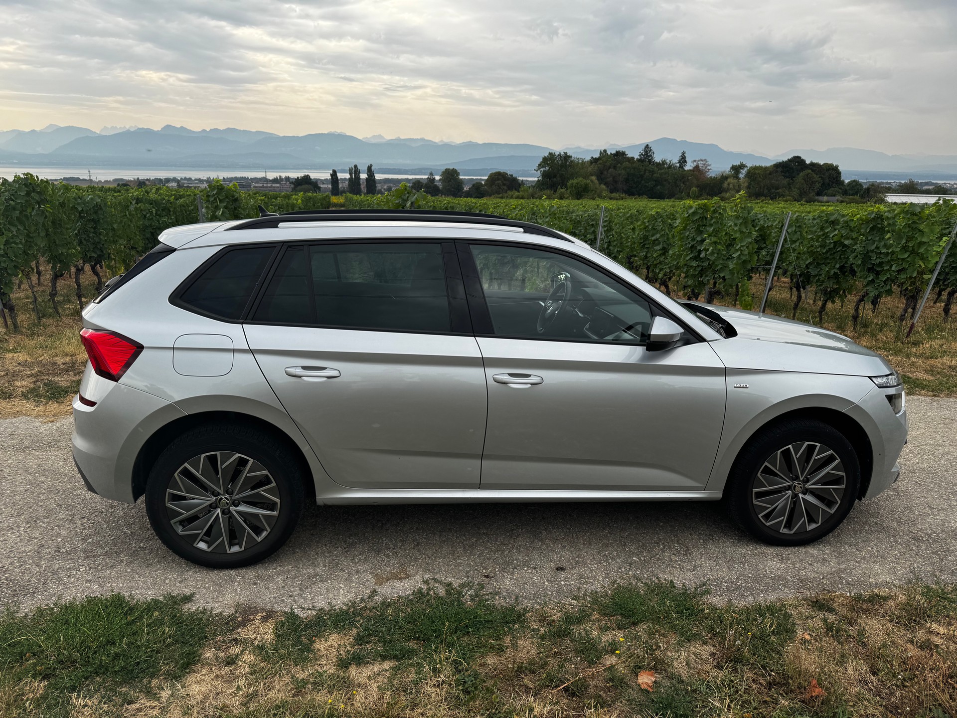 SKODA KAMIQ 1.0 TSI Tour-image-6