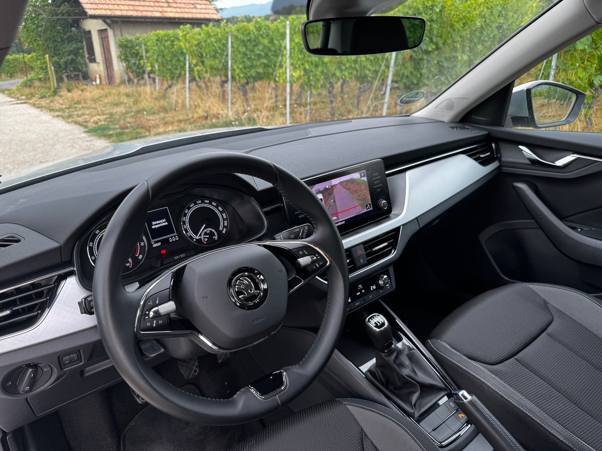 SKODA KAMIQ 1.0 TSI Tour-image-8