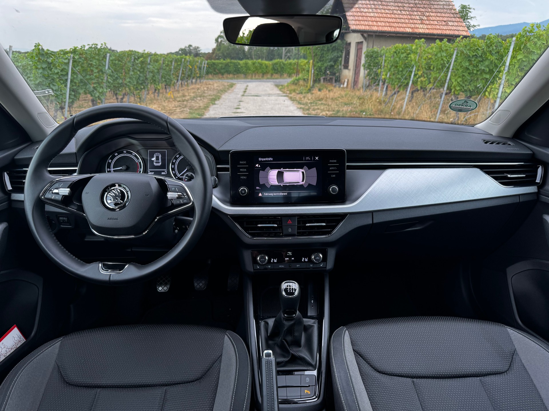 SKODA KAMIQ 1.0 TSI Tour-image-9