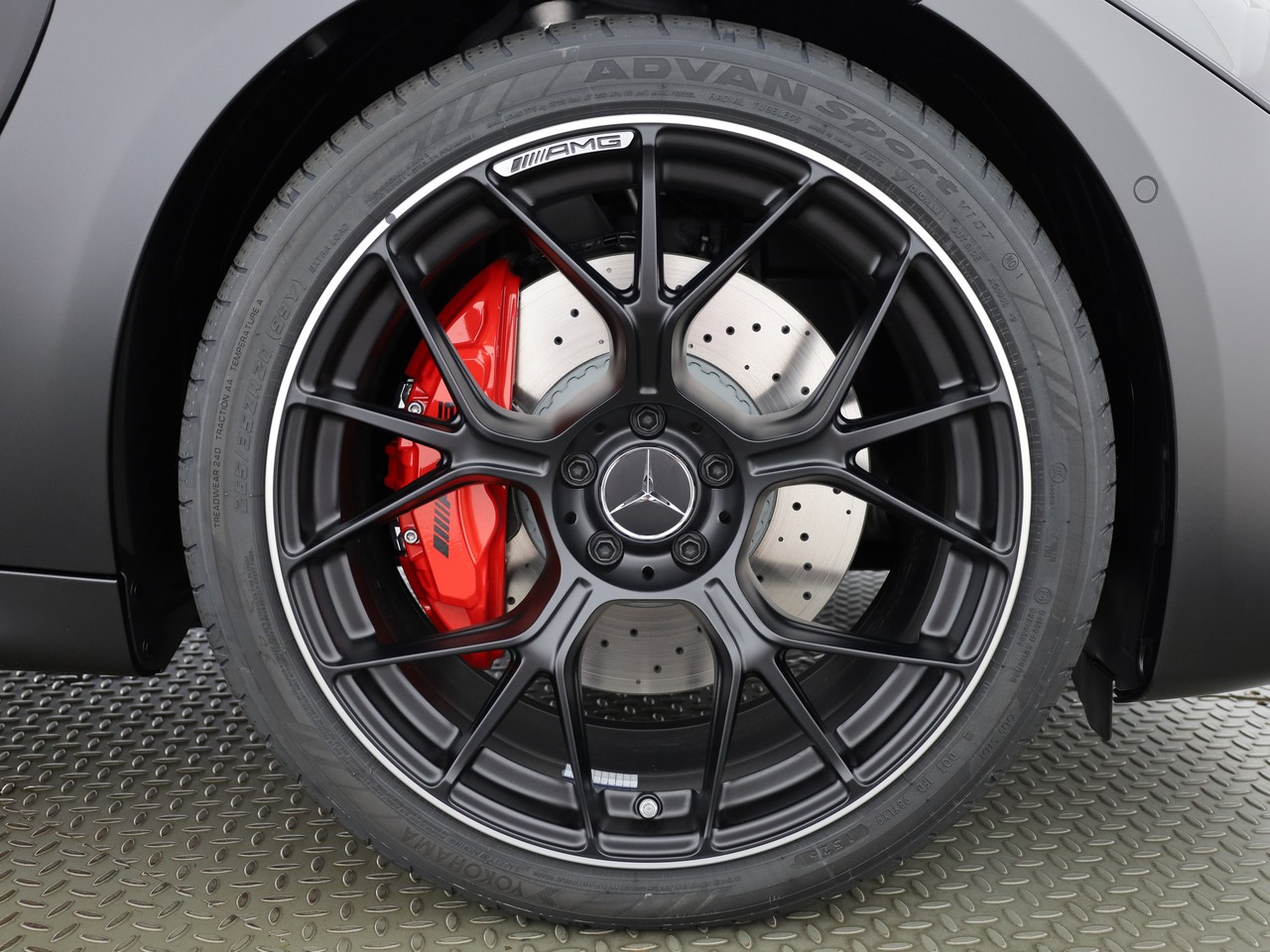 MERCEDES-BENZ CLE 53 Coupé AMG 4Matic+ 9G-Tronic-image-24