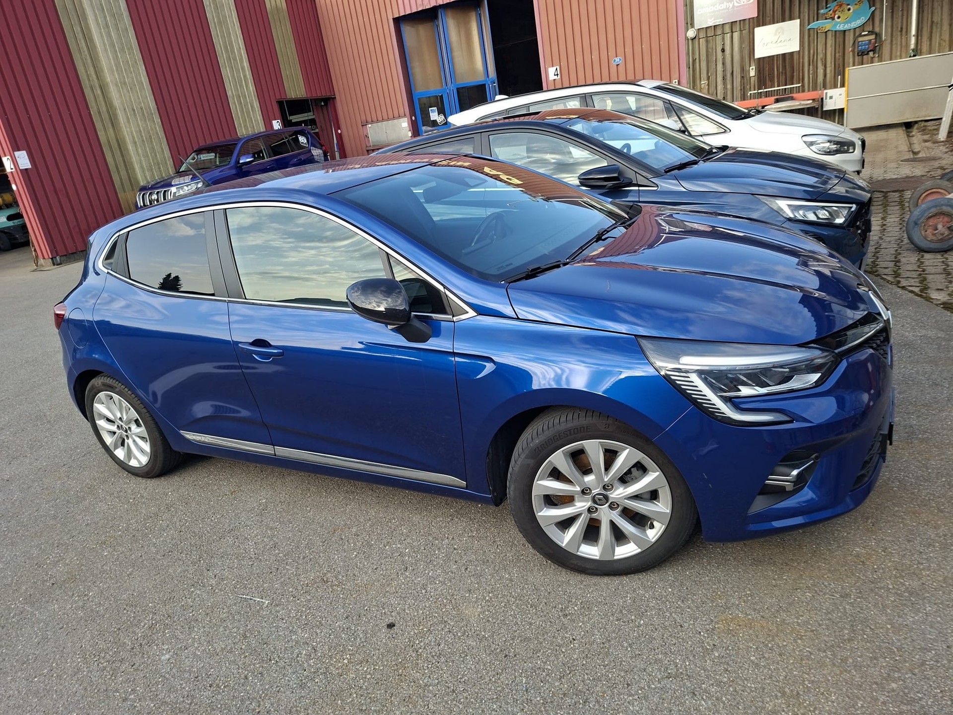 RENAULT 1.3 TCe Business EDC-image-0