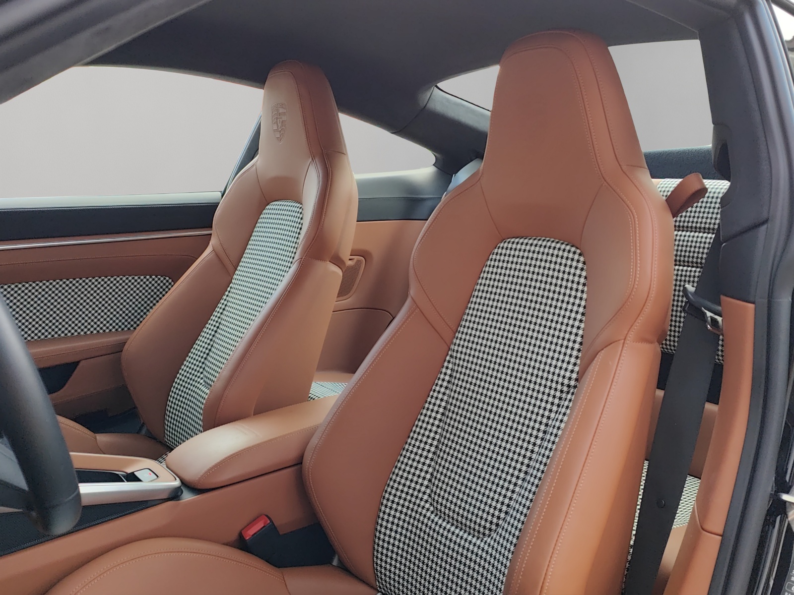 PORSCHE 911 Turbo S PDK-image-8