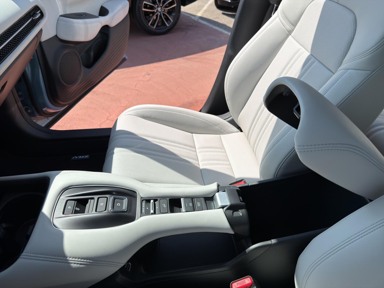 HONDA ZR-V 2.0 i-MMD Advance-image-24
