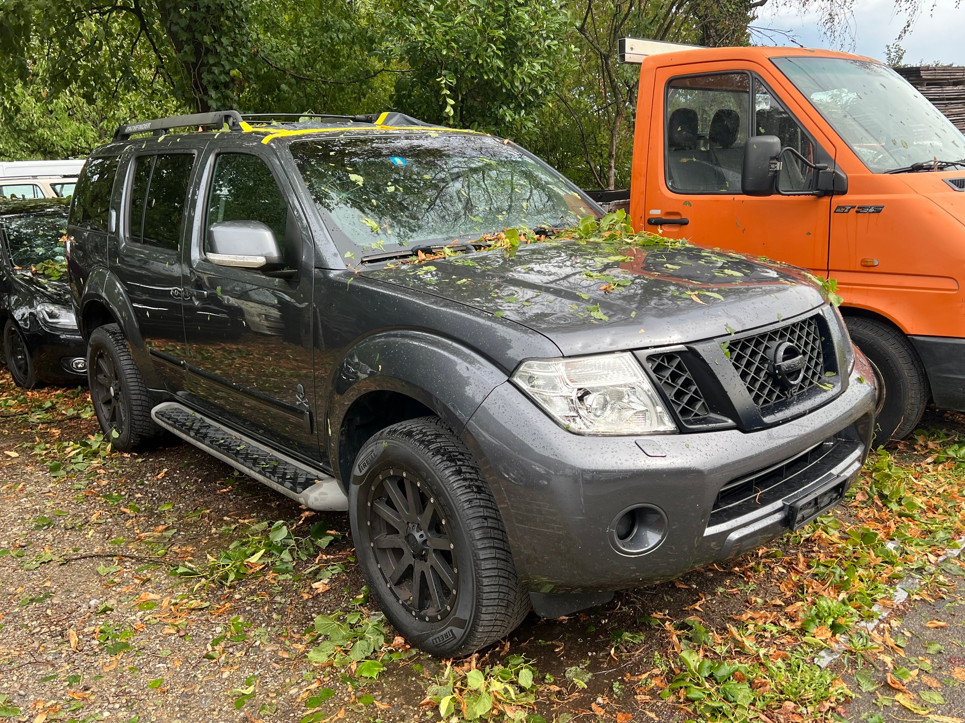 NISSAN Pathfinder 3.0 dCi LE Automatic