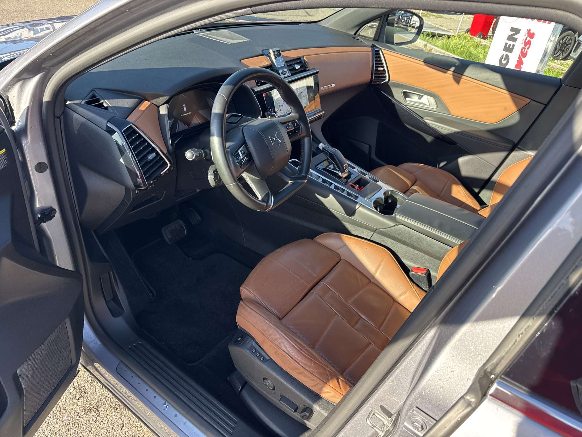 DS AUTOMOBILES DS 7 Crossback 2.0 BlueHDi BE Chic Automat-image-5