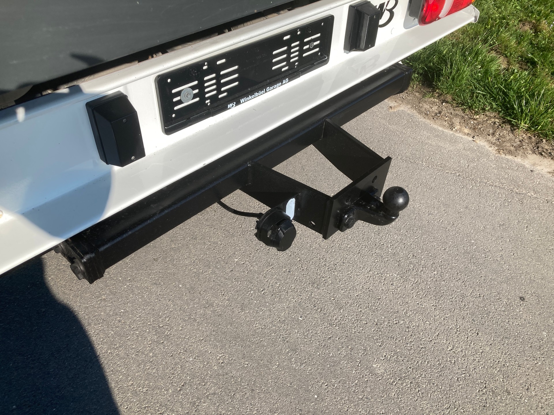 PEUGEOT Boxer 2.2 BlueHDI Doppelkabine mit Anhängerkupplung und Brücke-image-5