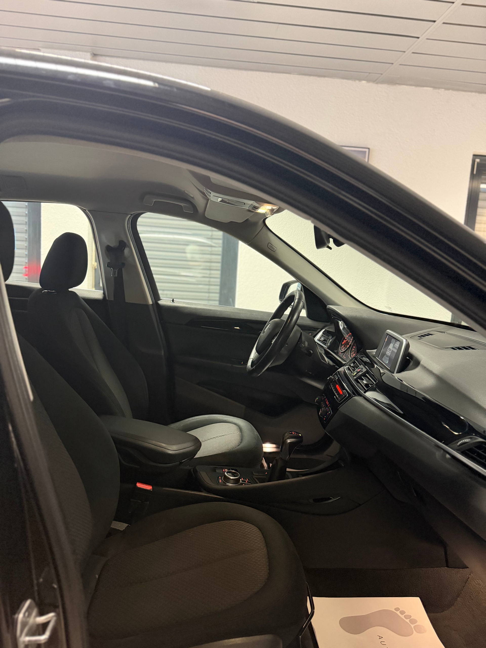 BMW X1 sDrive 18i xLine Steptronic-image-8
