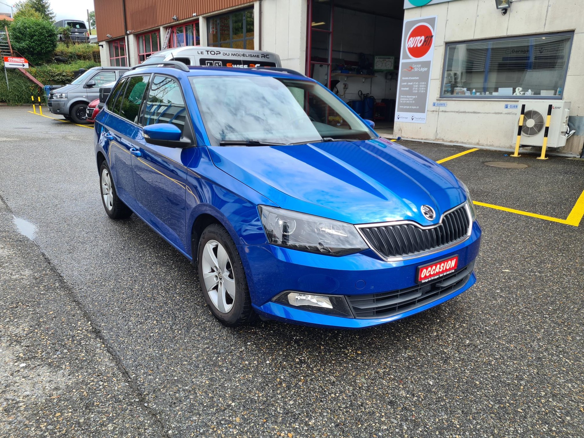 SKODA Fabia Combi 1.2 TSI Ambition-image-0