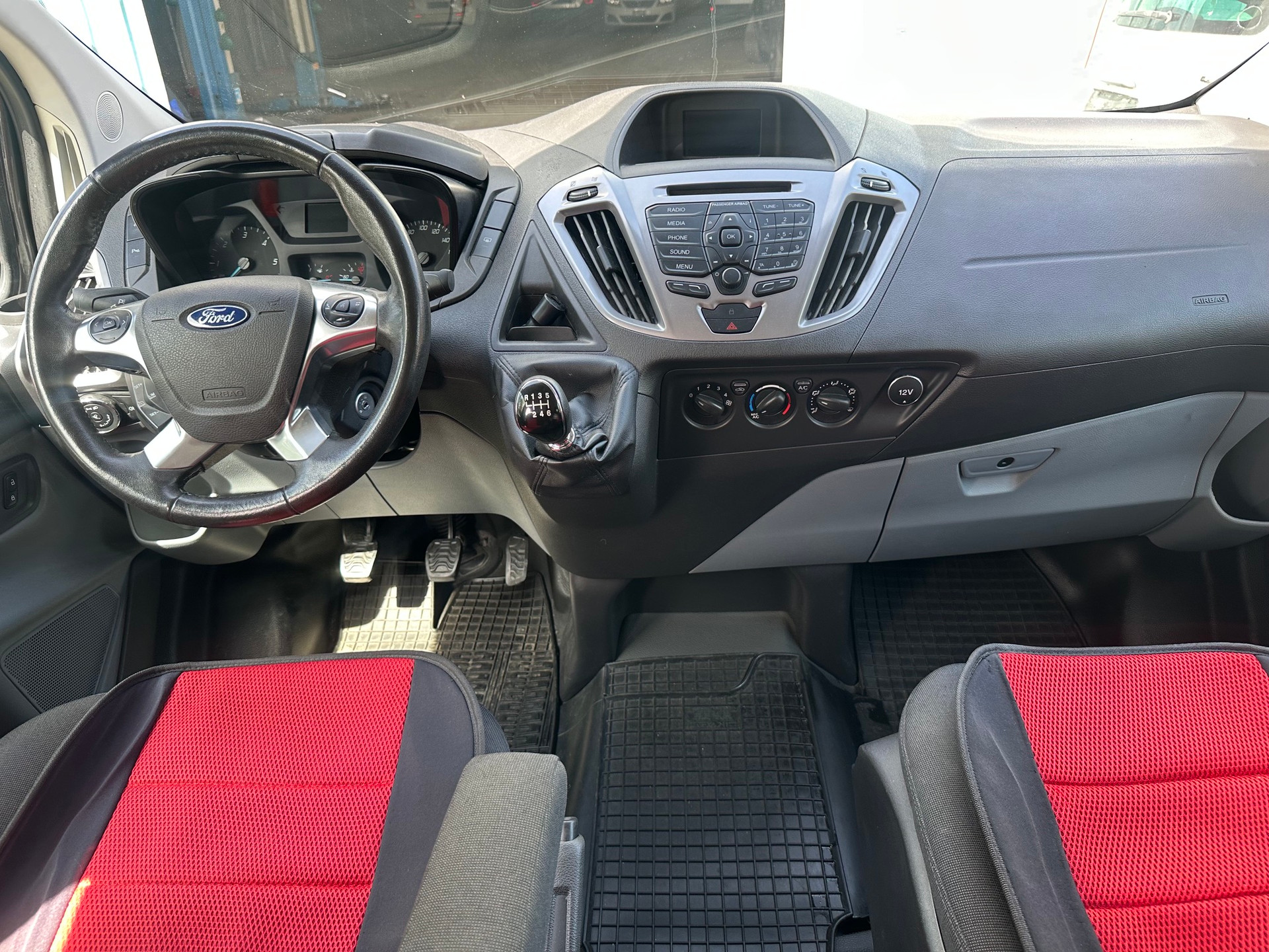 FORD Transit Custom 310 L1H1 Trend-image-12