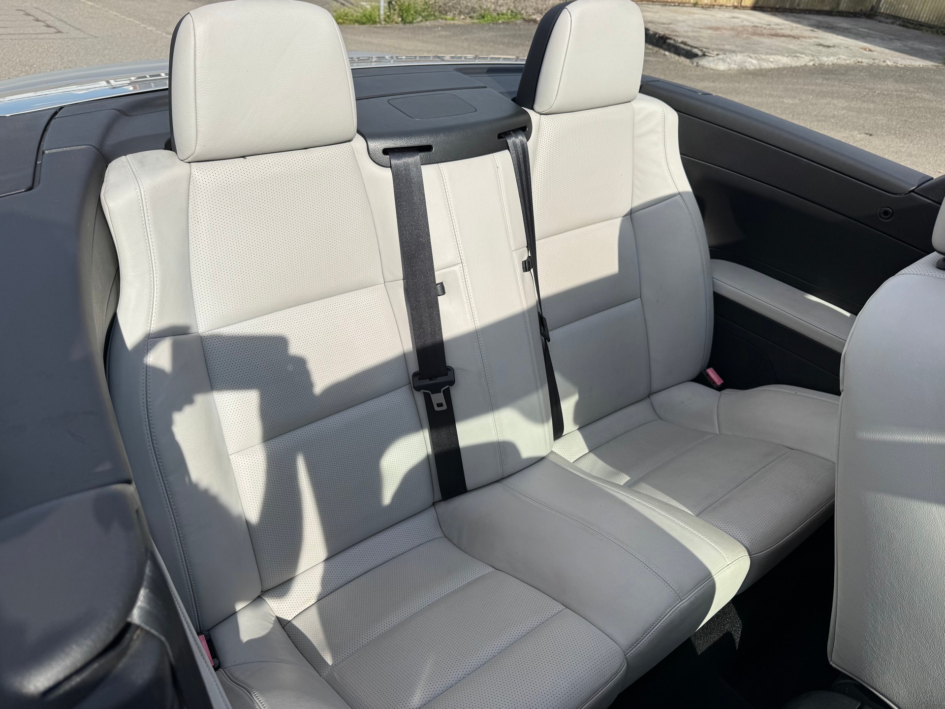 PEUGEOT 307 CC 2.0 16V Platinum Edition-image-9