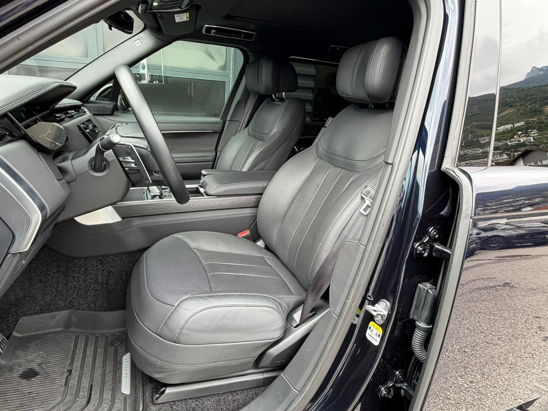 LAND ROVER Range Rover D350 3.0D I6 MHEV Autobiography Automatic-image-17