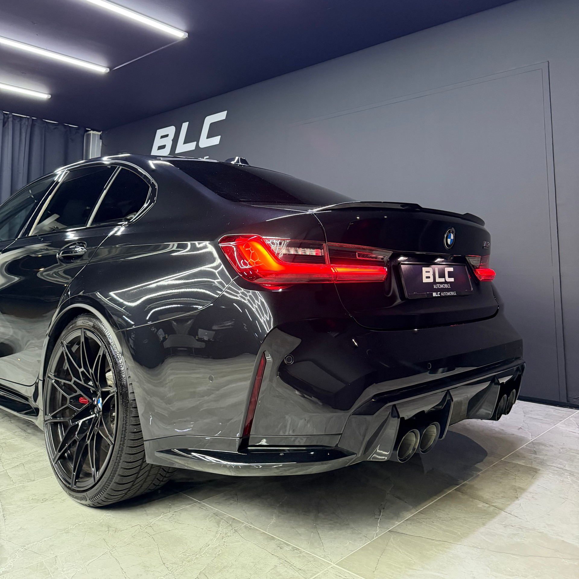 BMW M3 Competition M xDrive-image-5