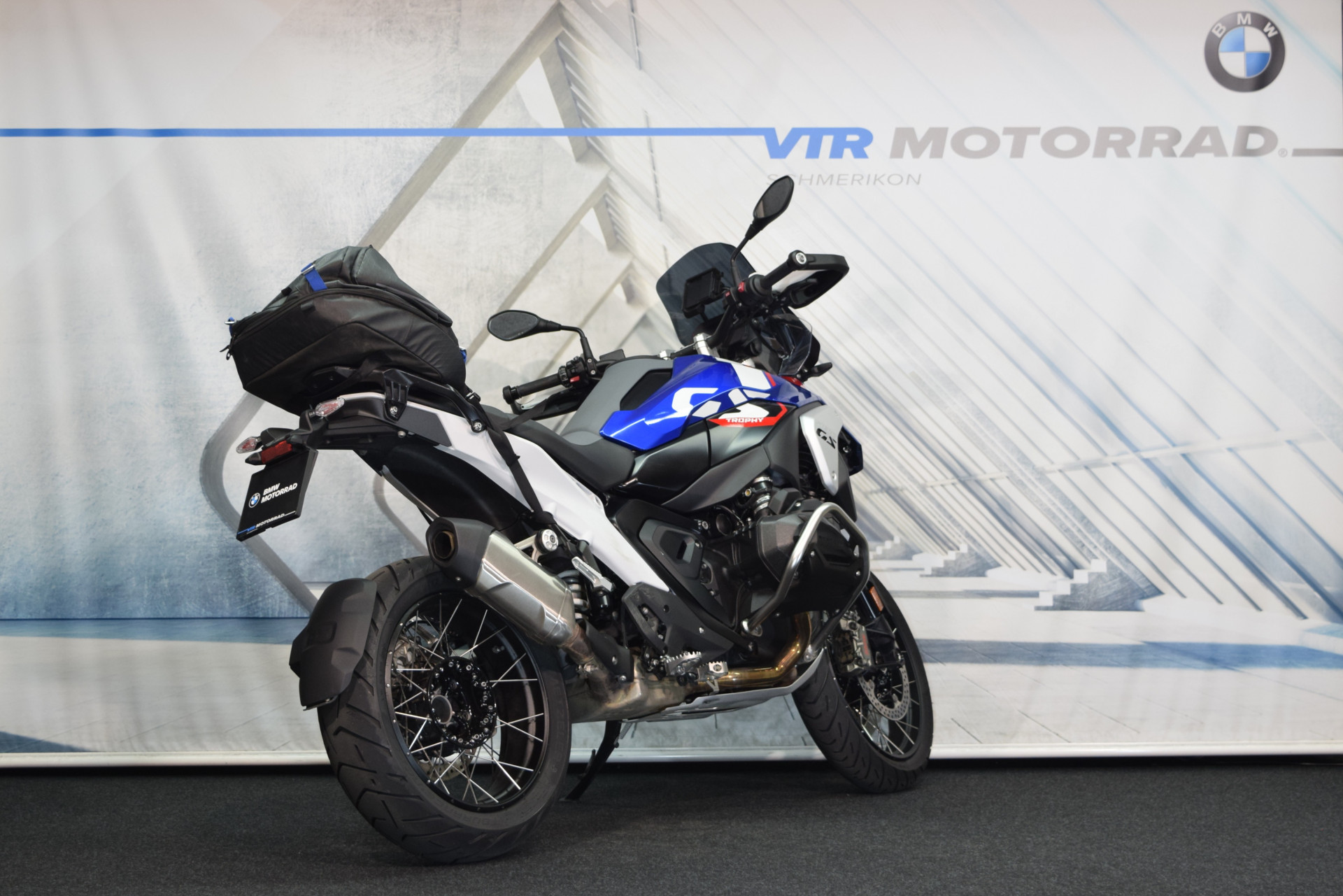 BMW R 1300 GS Trophy Enduro-Paket Pro-showroom-element-1
